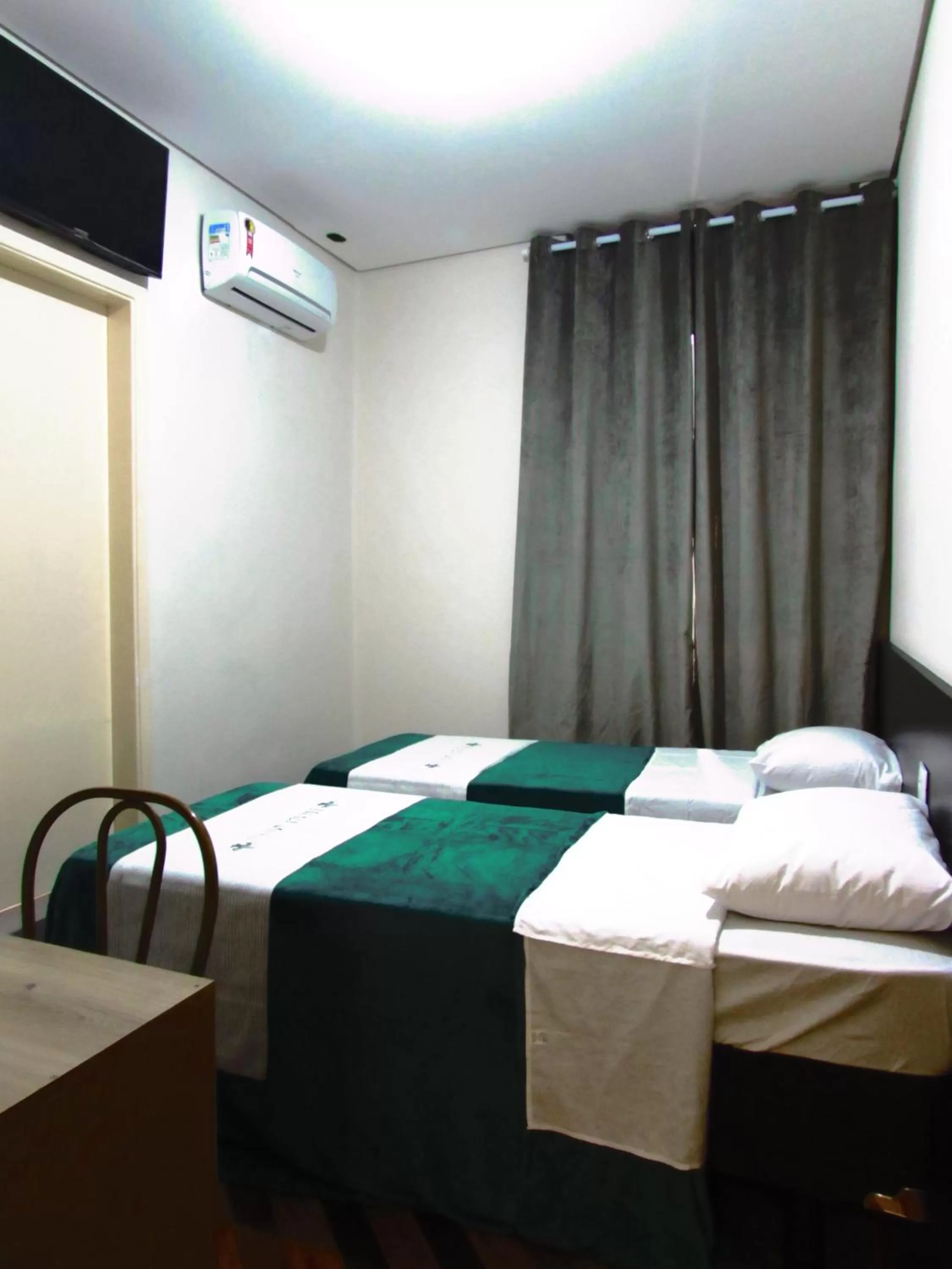 Bed in Hotel Minho -Próximo a 25 de Março Brás Bom Retiro e Hospital Pérola Byington