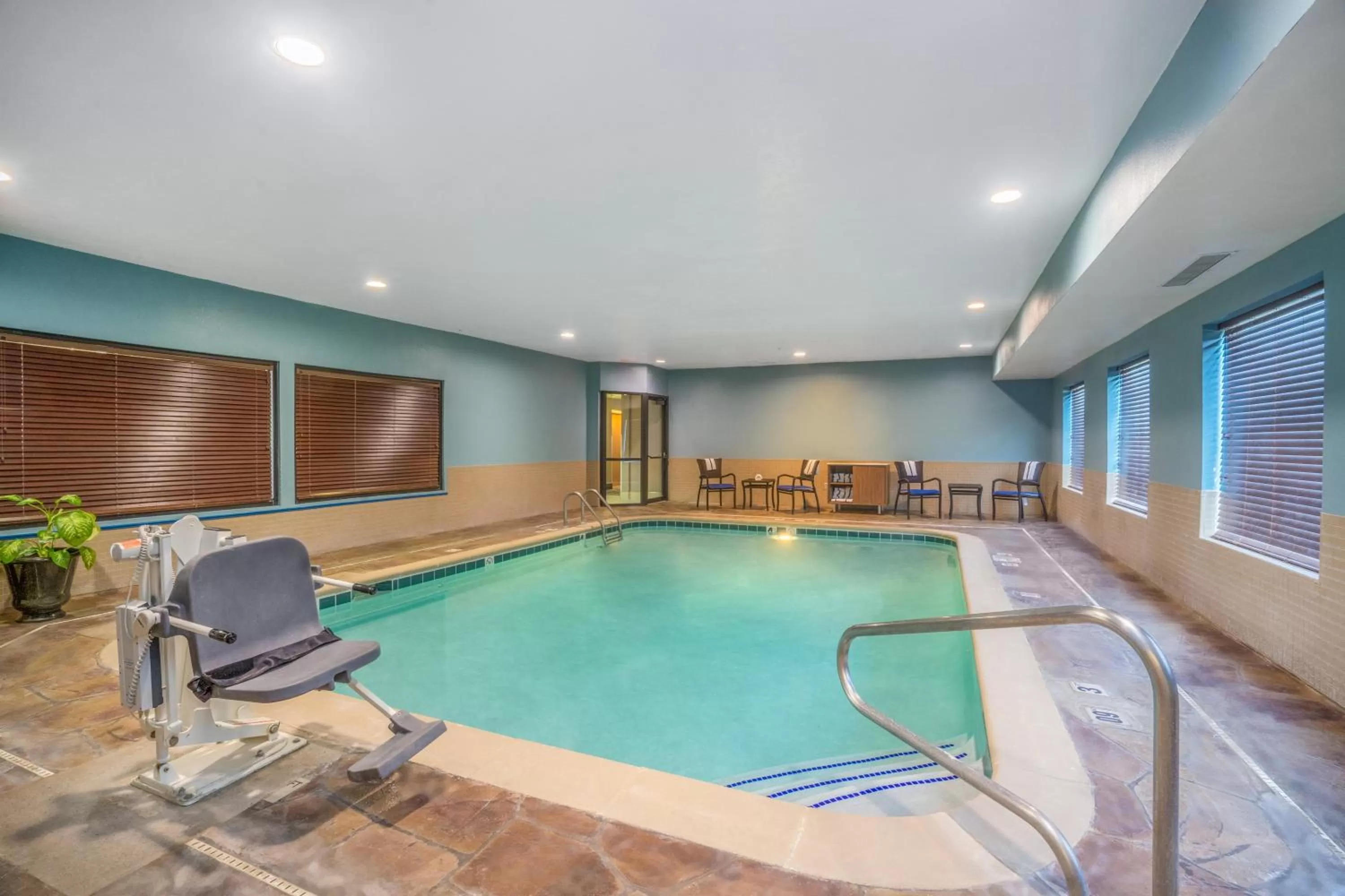 Swimming pool in Holiday Inn Express Hotel Howe / Sturgis by IHG