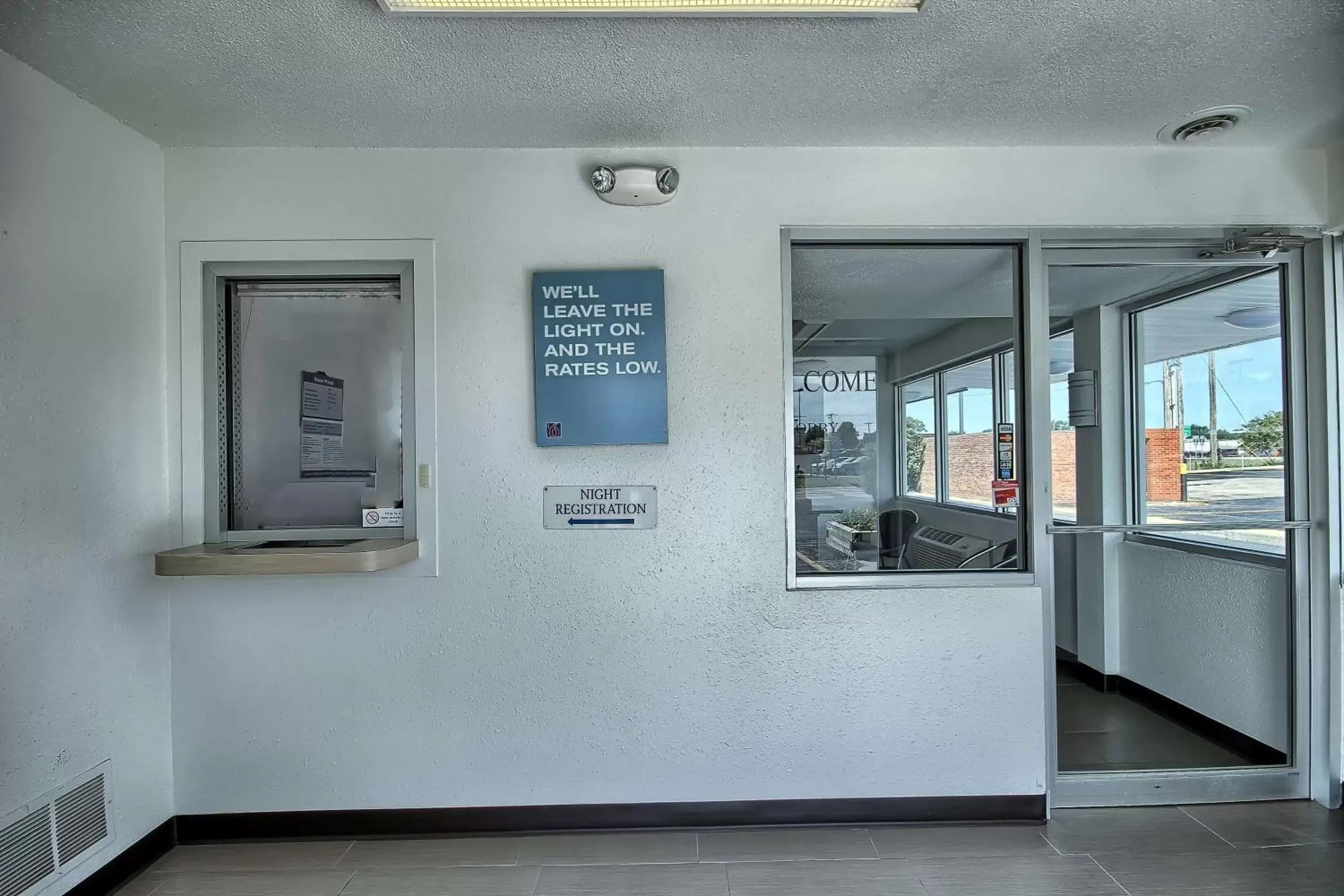 Lobby or reception in Motel 6-Lima, OH