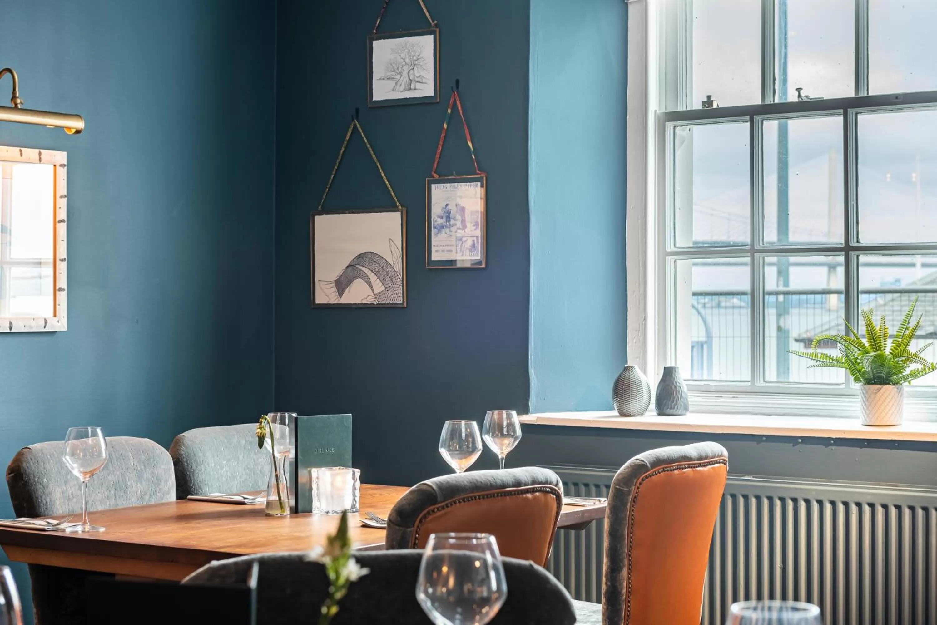 Restaurant/places to eat in The Hawes Inn by Innkeeper's Collection