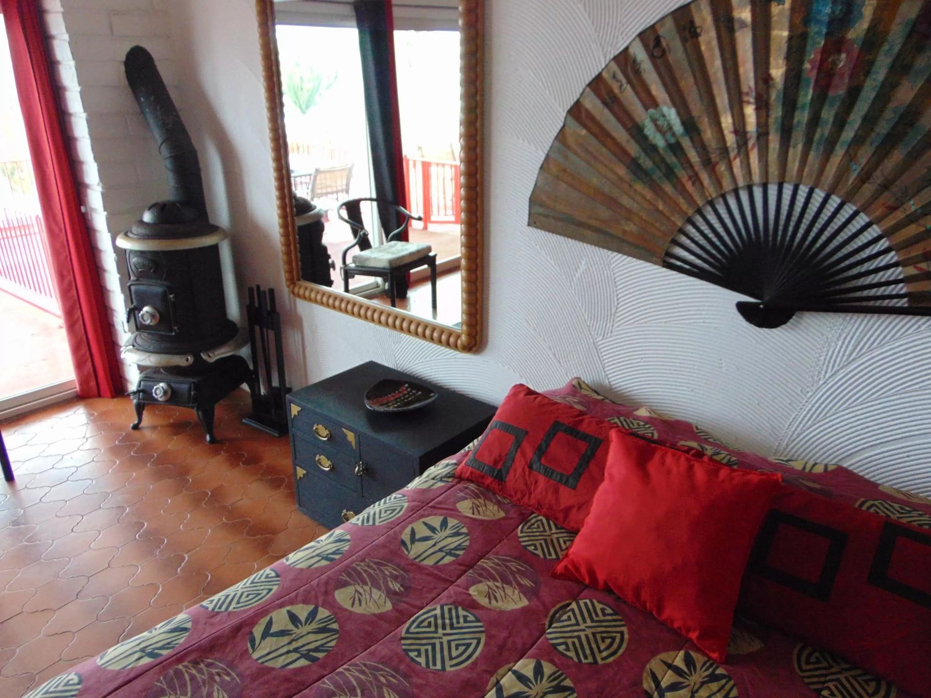 Bed in Poco Cielo Hotel