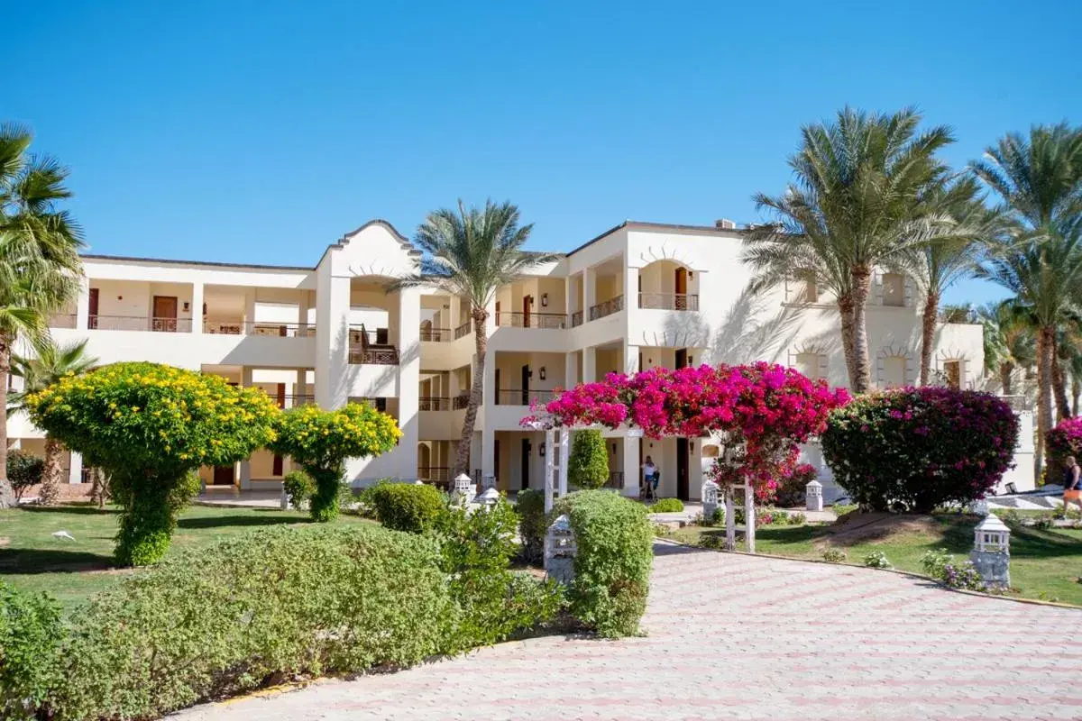 Property building in Regency Plaza Aqua Park and Spa Resort Property building in Regency Plaza Aqua Park and Spa Resort