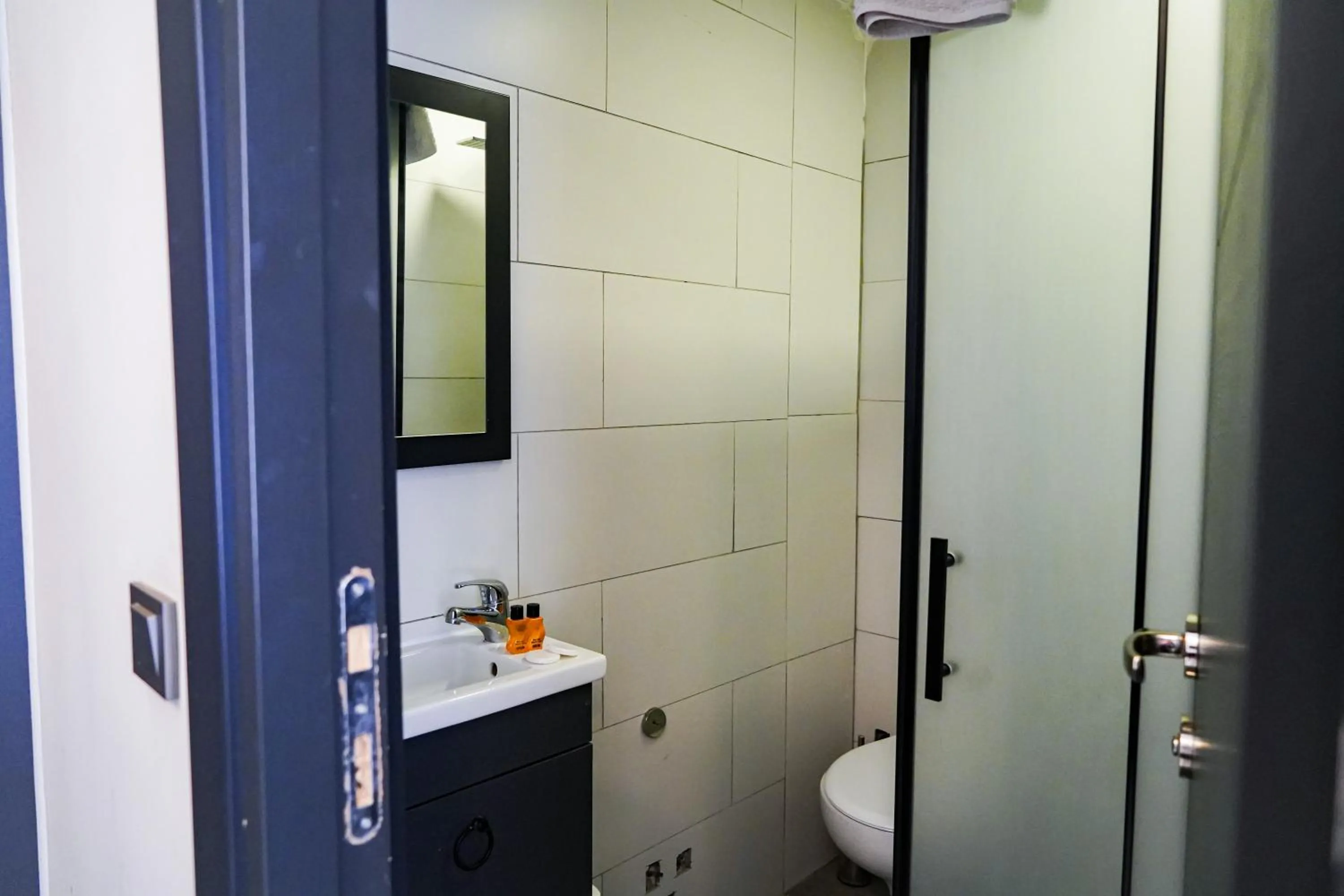 Bathroom in Paradise Hotel