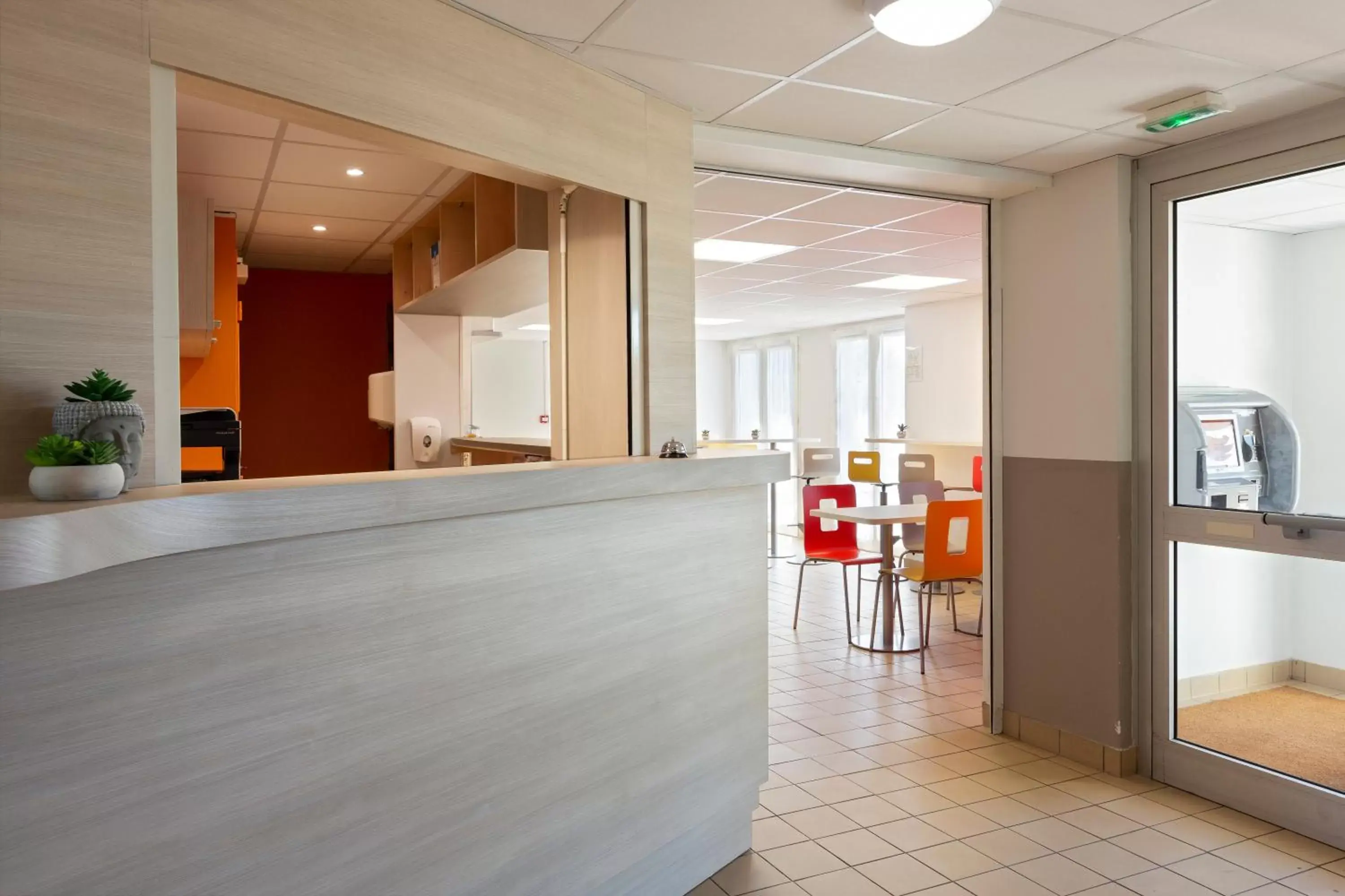 Lobby or reception in Premiere Classe Nantes Ouest - St Herblain Lobby or reception in Premiere Classe Nantes Ouest - St Herblain