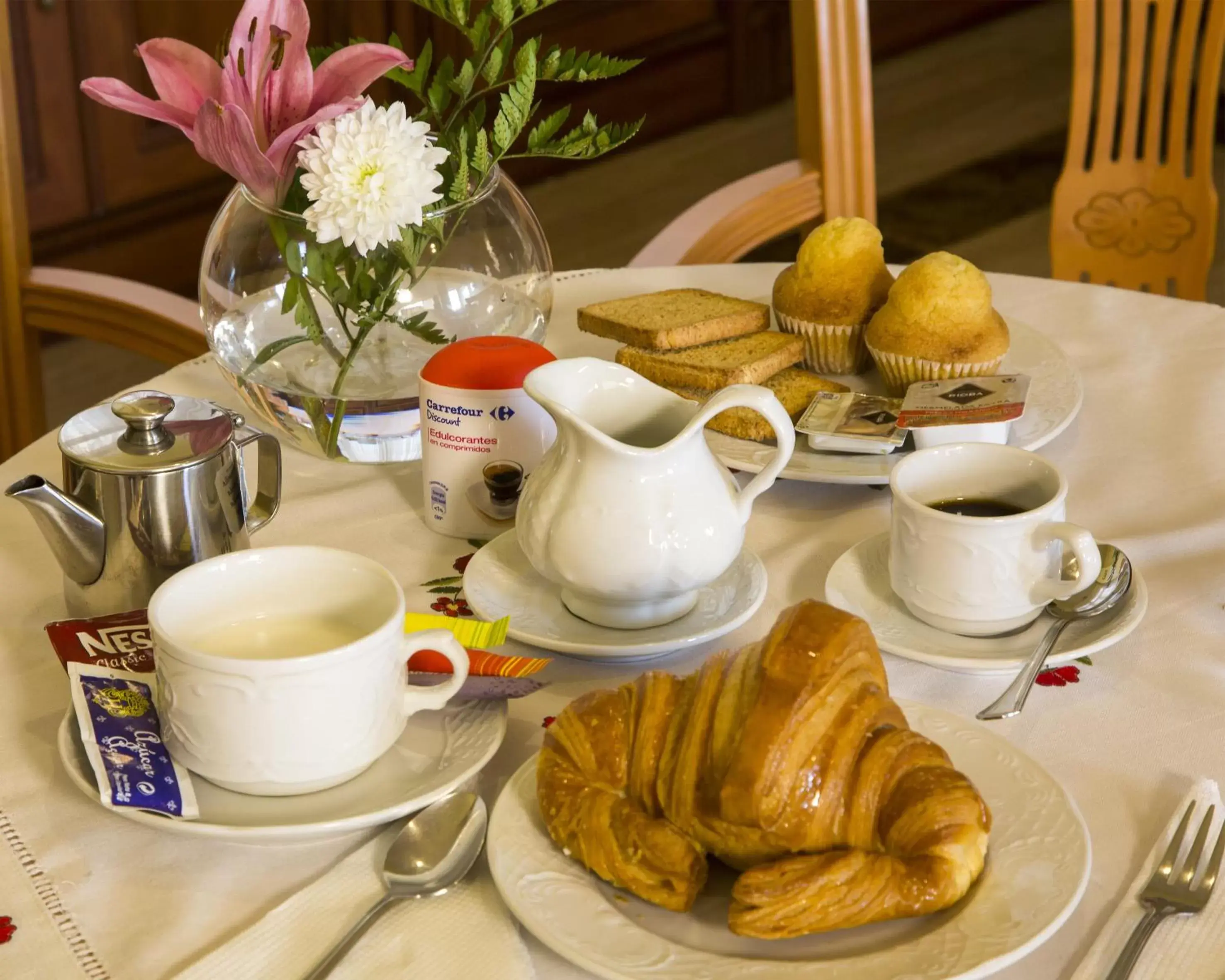 Food, Breakfast in Hotel Cristal 2