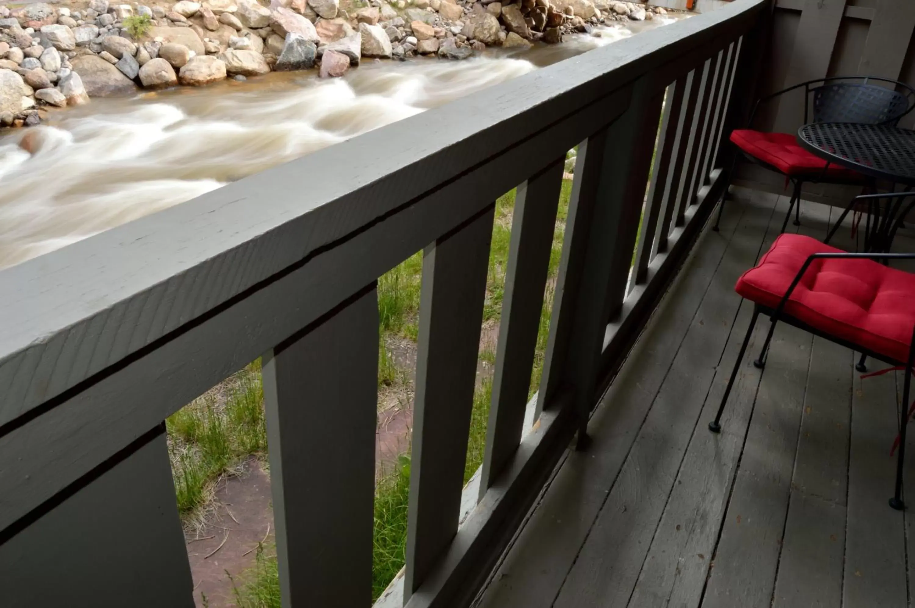 Balcony/Terrace in The Inn on Fall River & Fall River Cabins