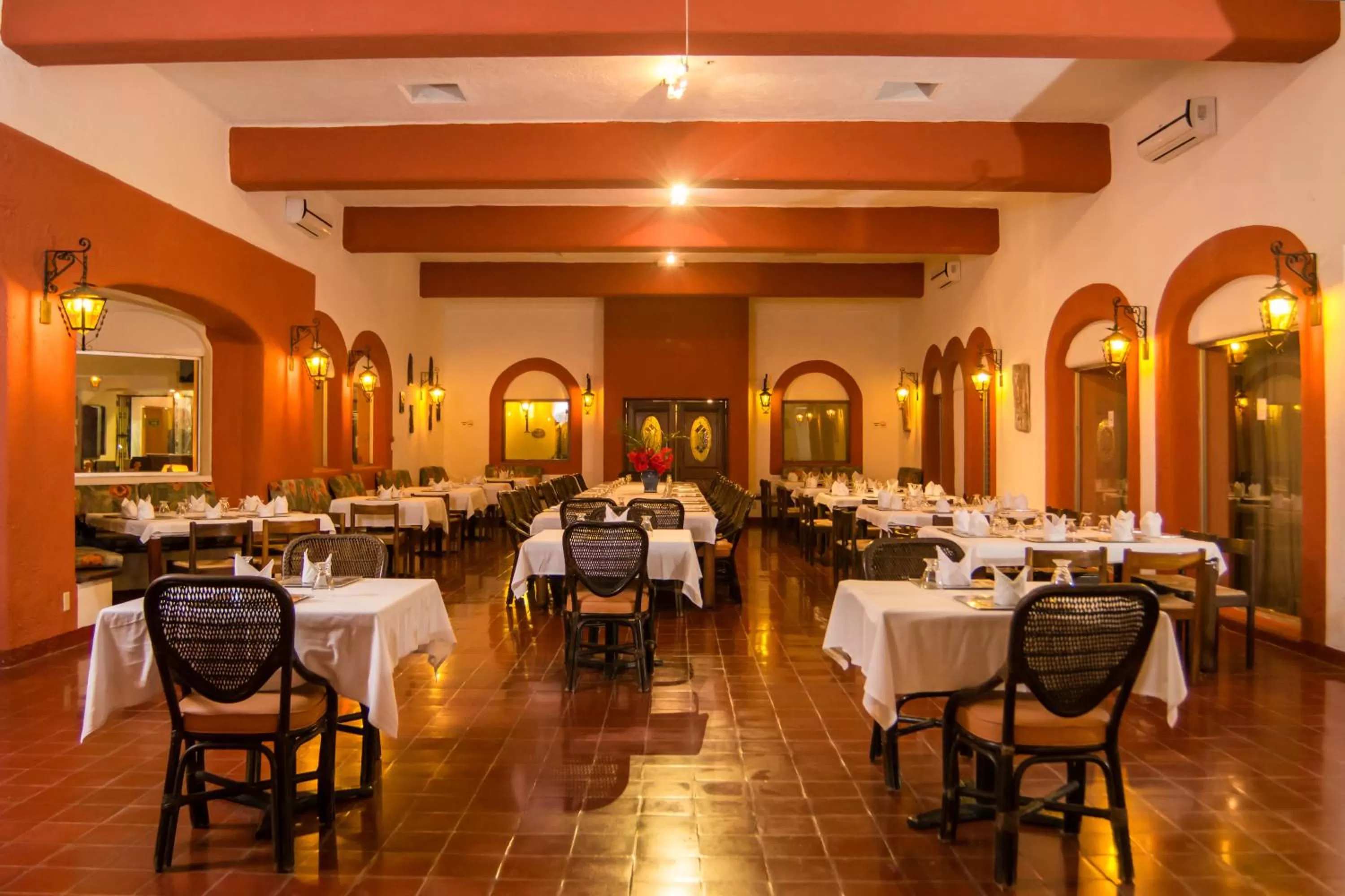 Restaurant/places to eat in Villas Arqueologicas Chichen Itza