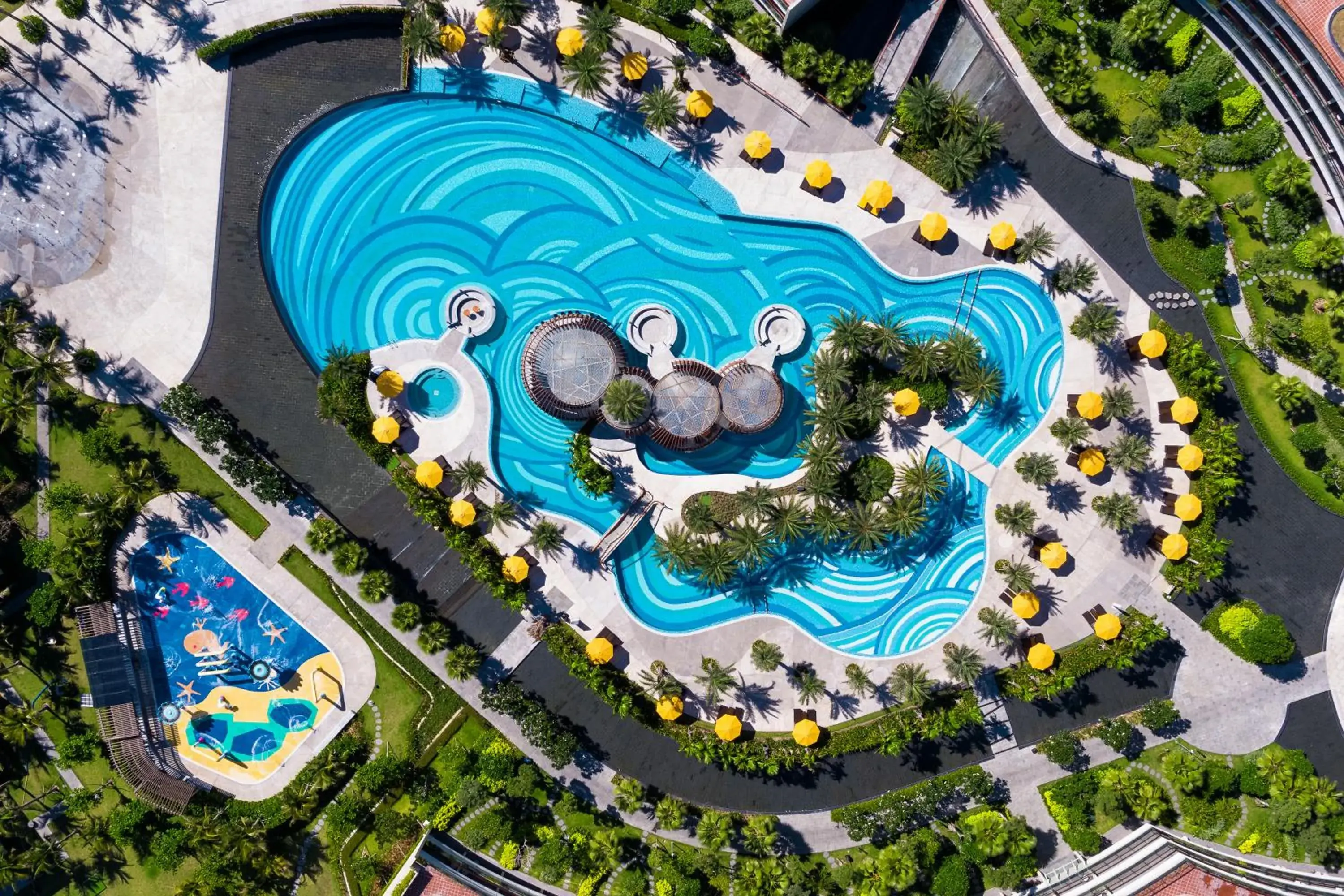 Property building in Pullman Phu Quoc Beach Resort Property building in Pullman Phu Quoc Beach Resort