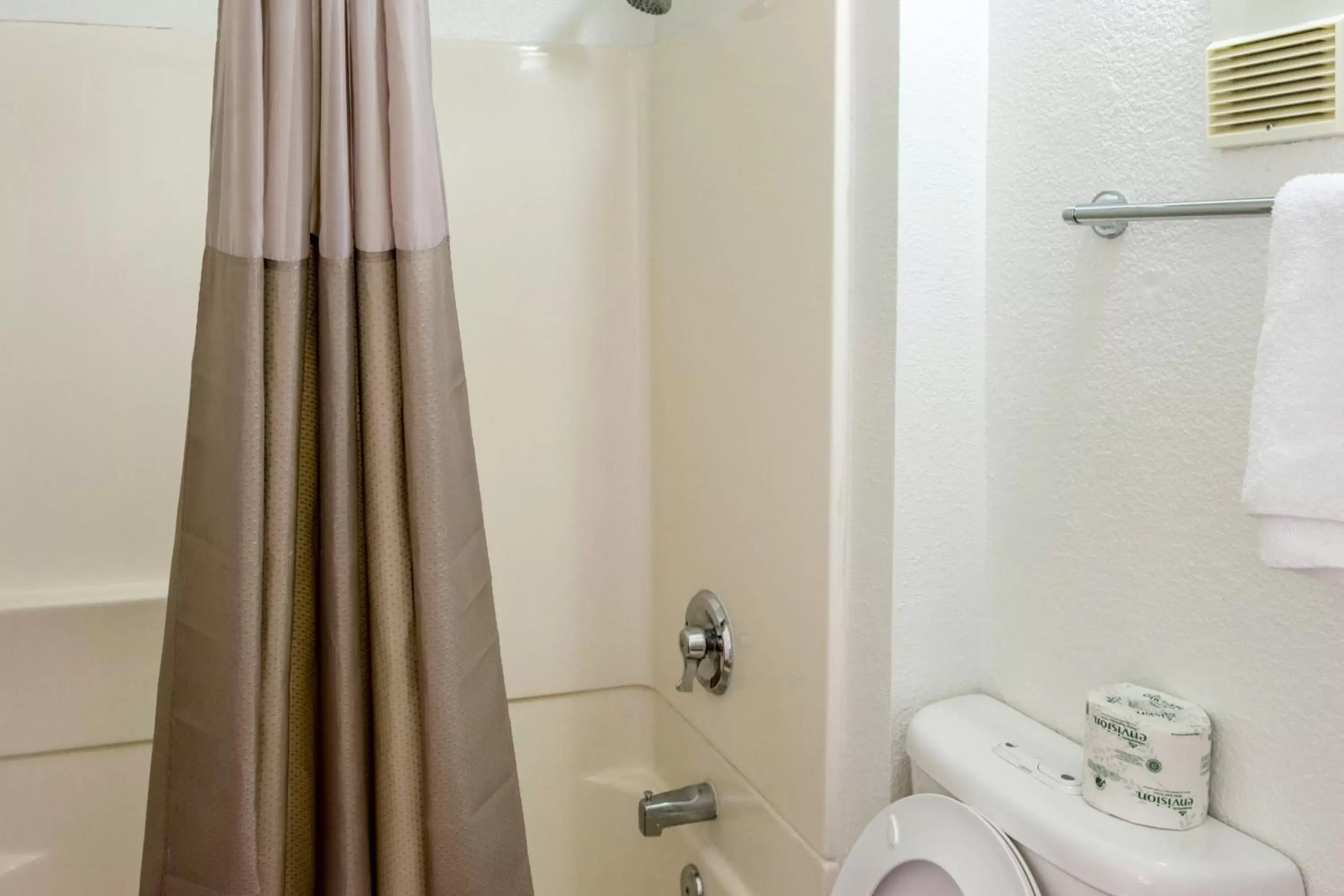 Bathroom, Coffee/Tea Facilities in Motel 6-Bakersfield, CA - Convention Center