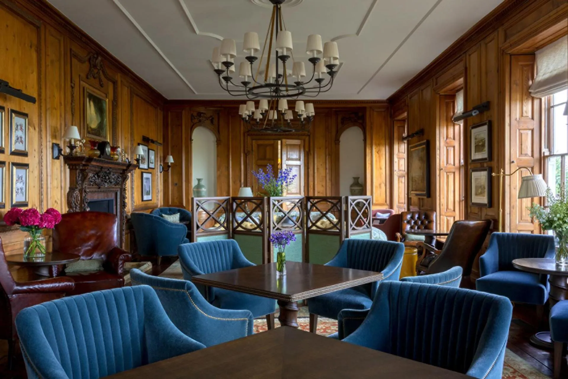 Restaurant/places to eat in Four Seasons Hotel Hampshire