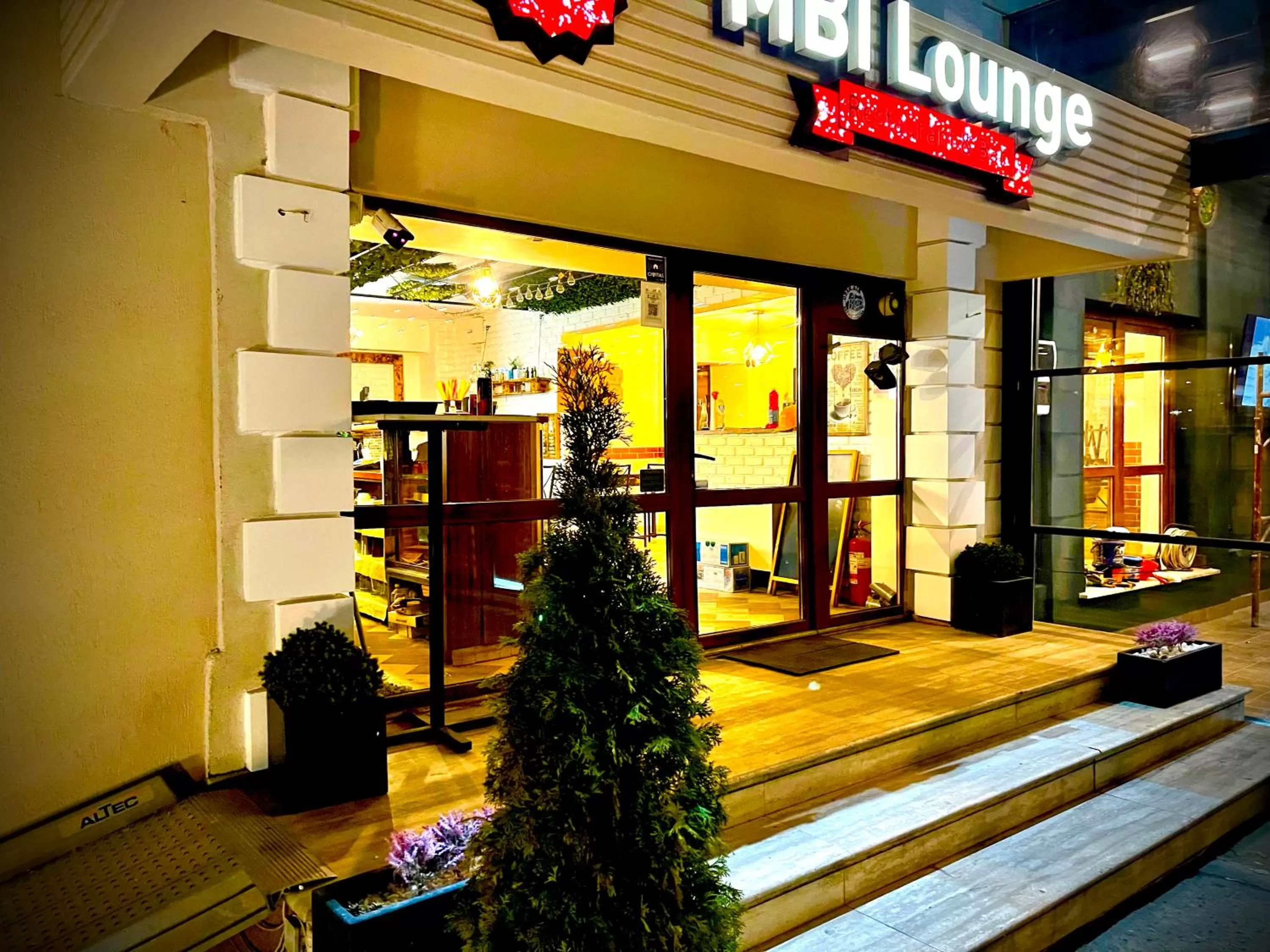 Property building in MBI Travel Inn