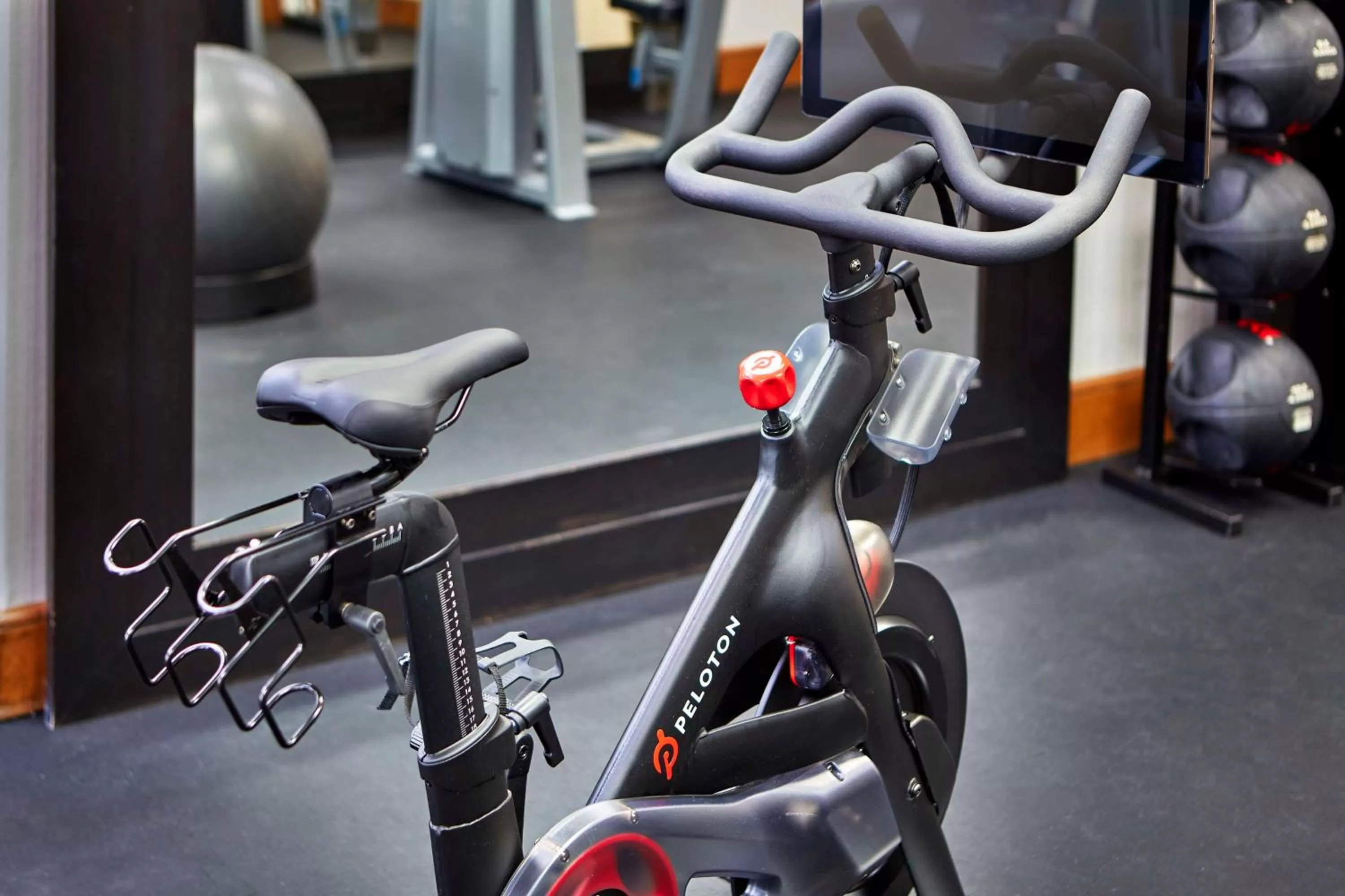 Fitness centre/facilities in Hilton Garden Inn Valencia Six Flags