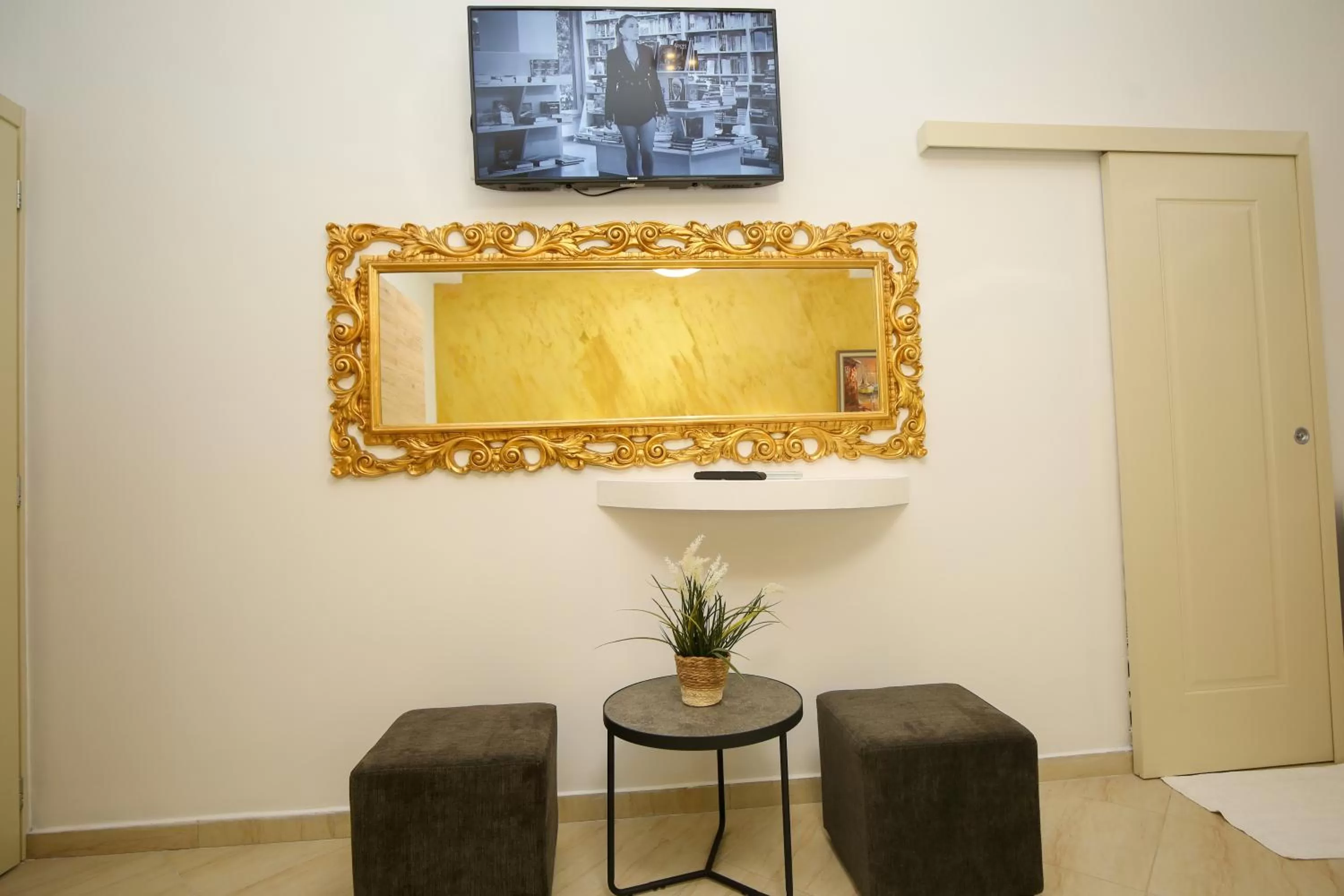 Living room in Noar Boutique Hotel