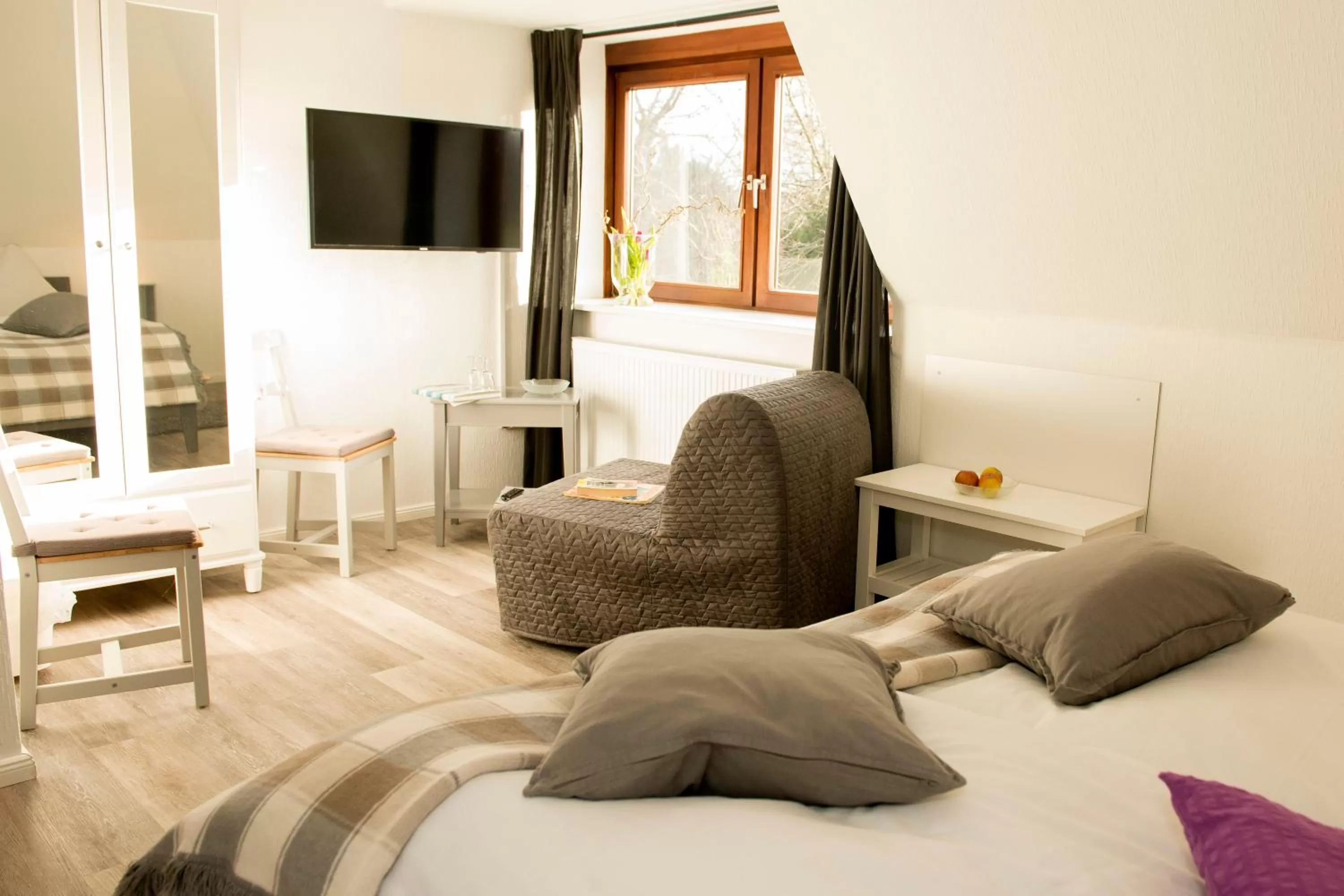 Photo of the whole room, Bed in Landgasthof Kasch - Hotel und Restaurant