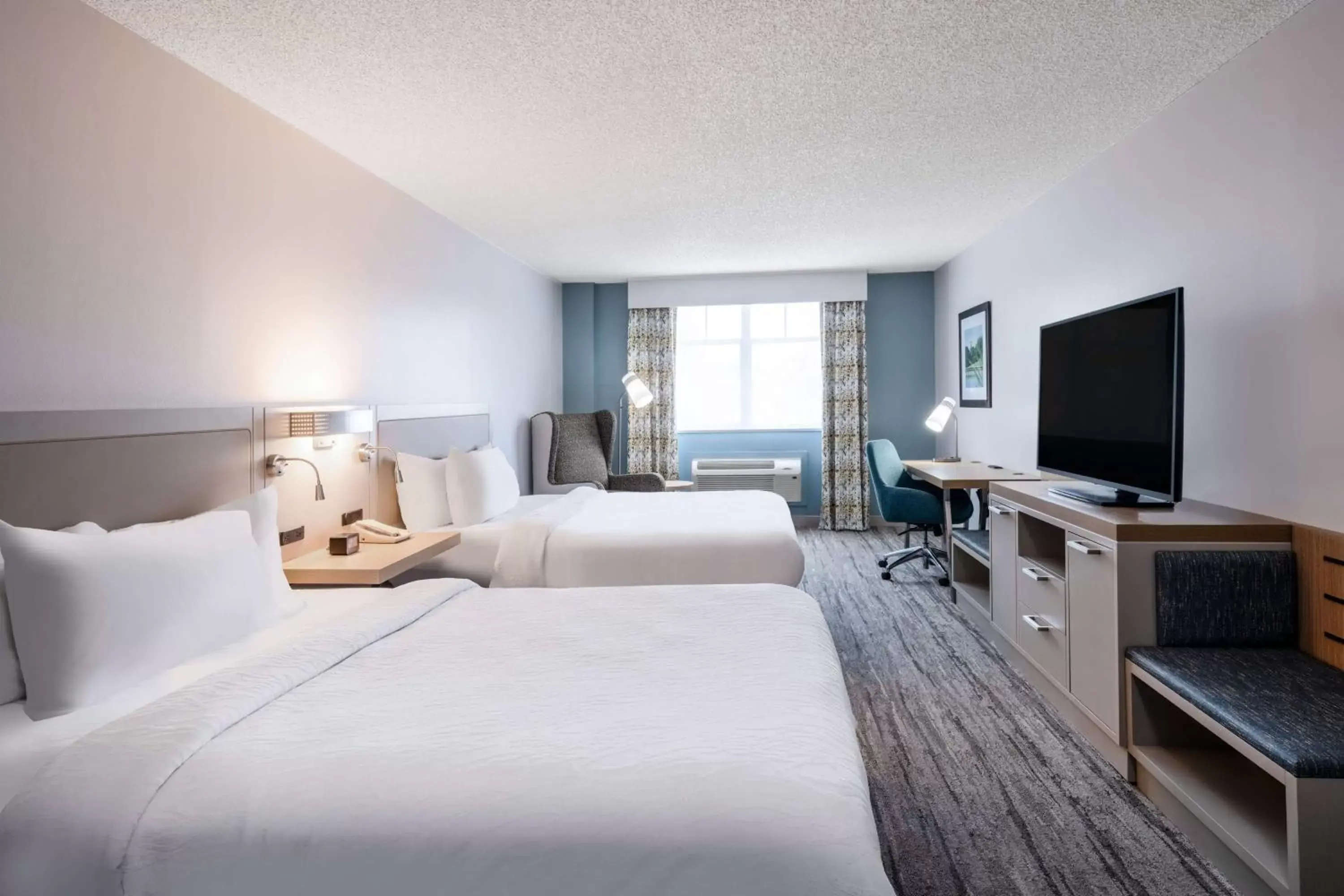 Queen Room with Two Queen Beds - Mobility Access in Hilton Garden Inn Jacksonville Ponte Vedra Sawgrass Queen Room with Two Queen Beds - Mobility Access in Hilton Garden Inn Jacksonville Ponte Vedra Sawgrass