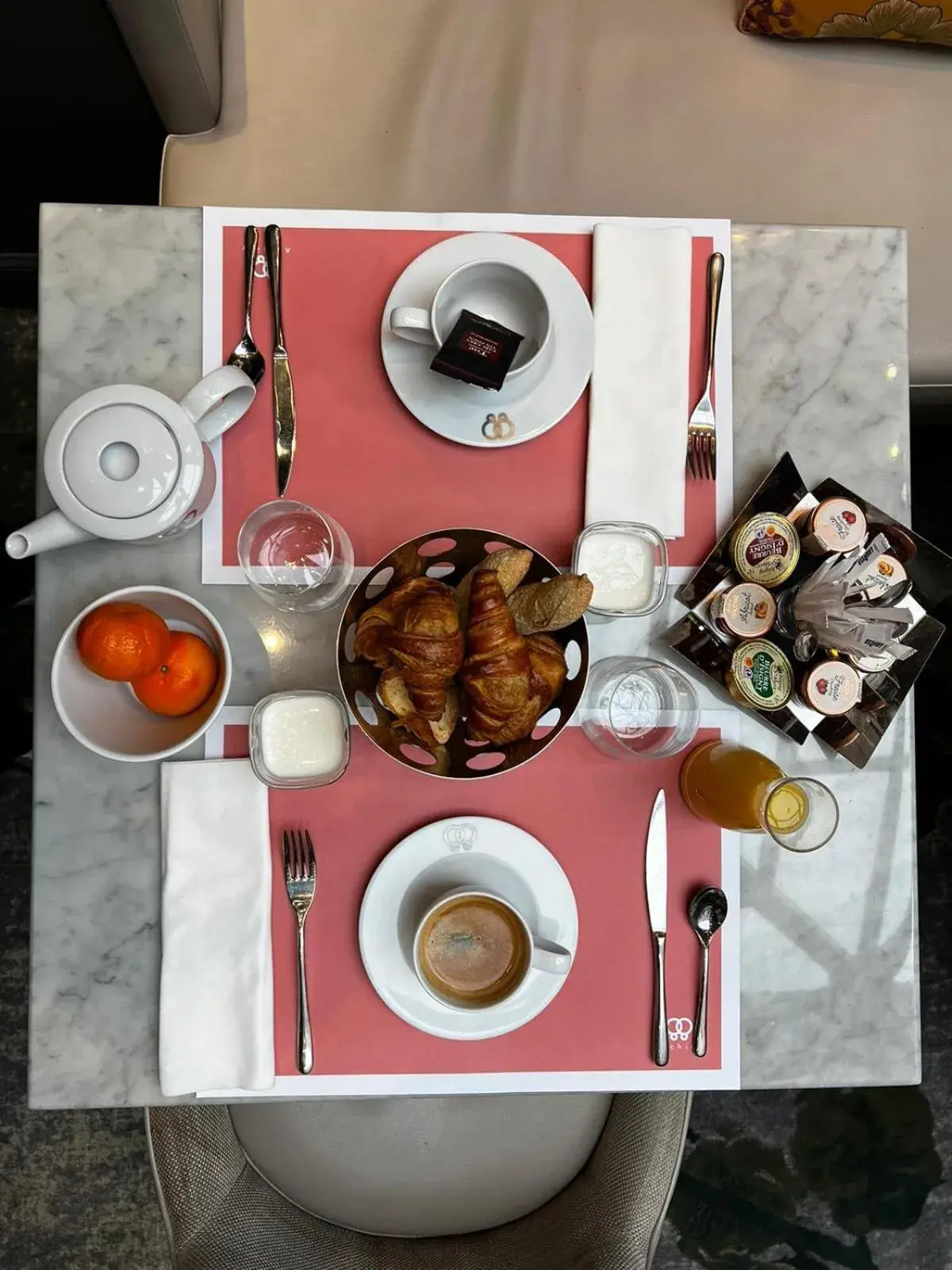 Breakfast in Hôtel Alchimy