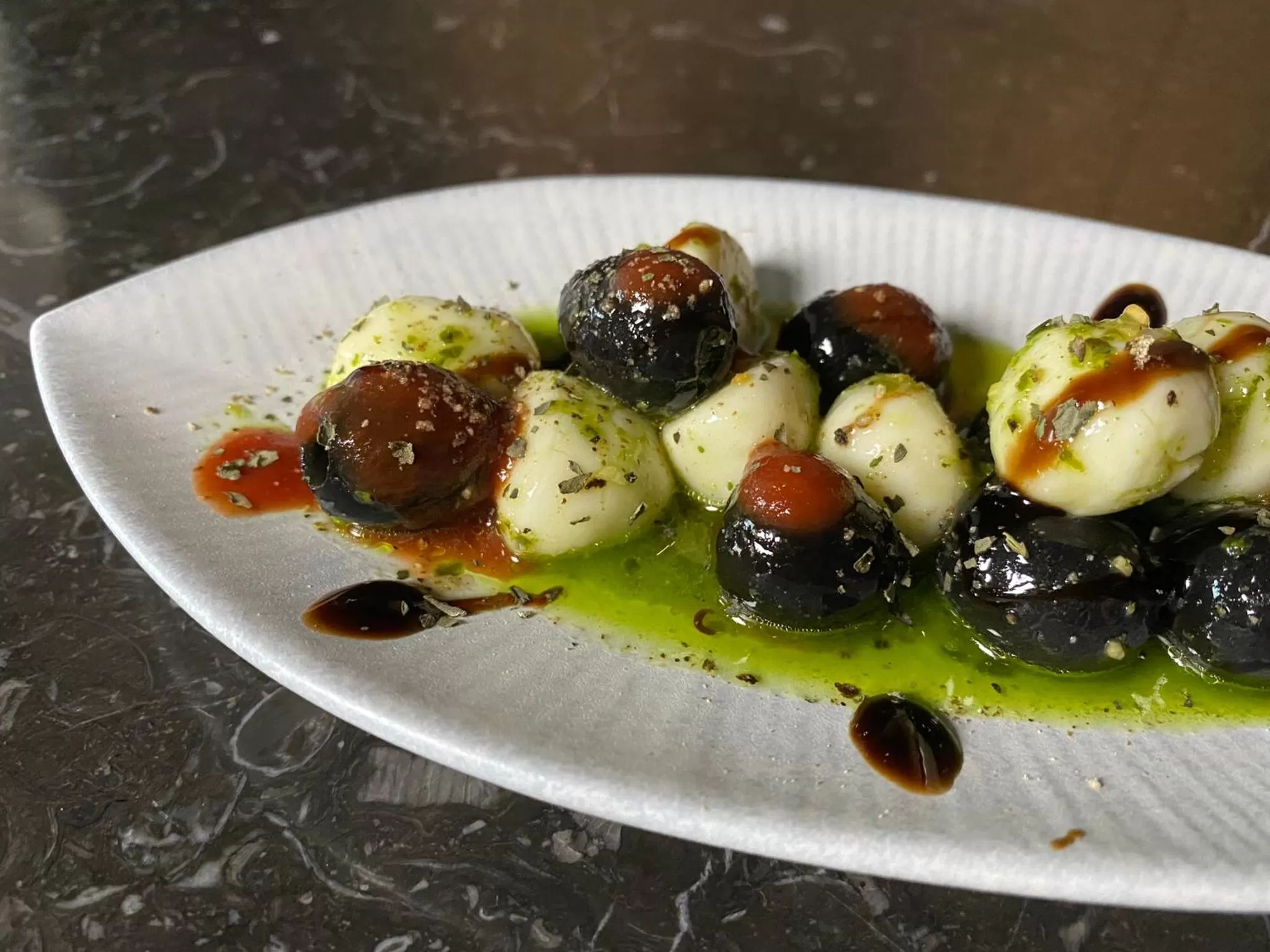 Restaurant/places to eat in hotel tou nishinotoin kyoto