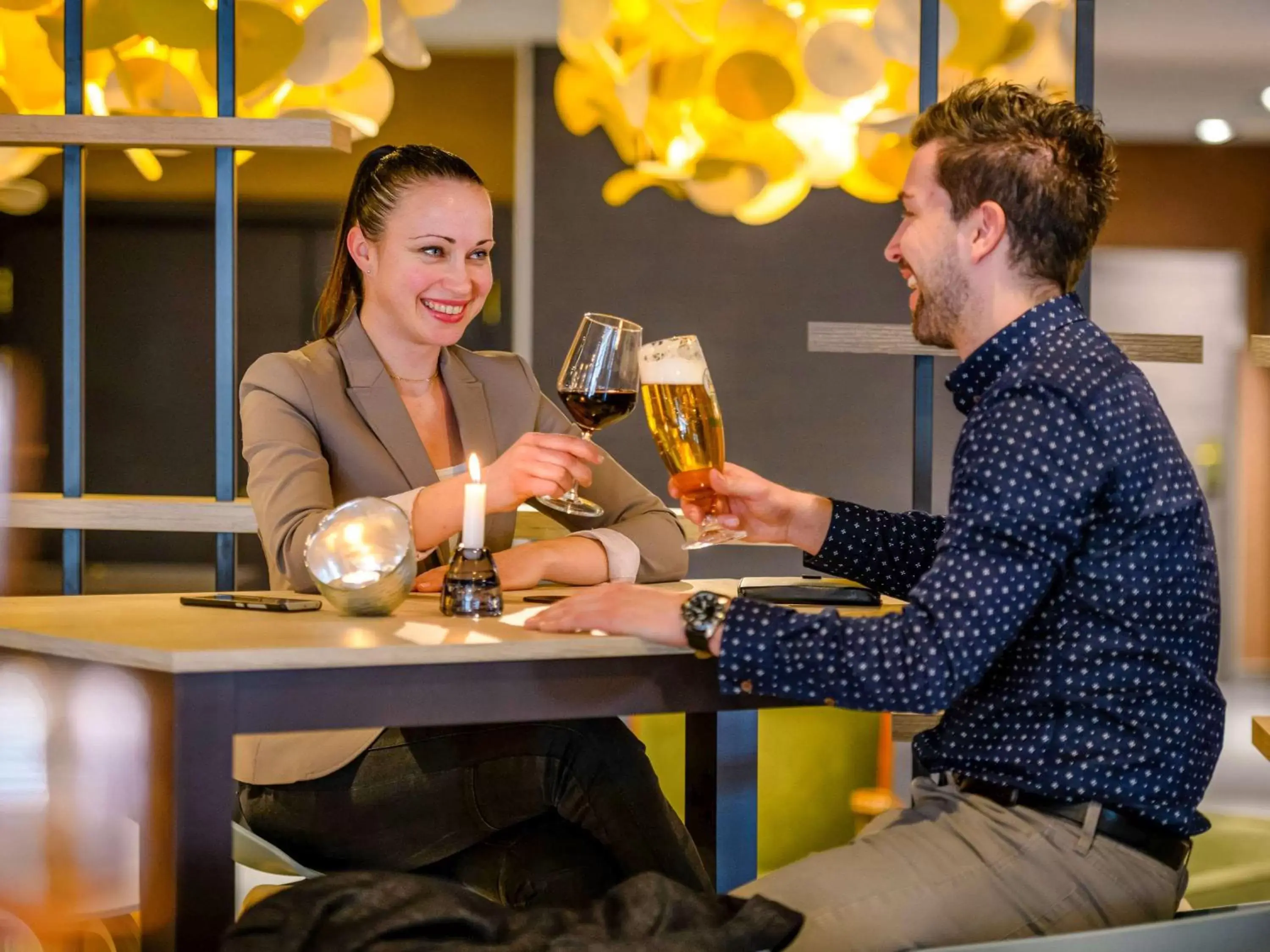 Lounge or bar in Ibis Styles Regensburg