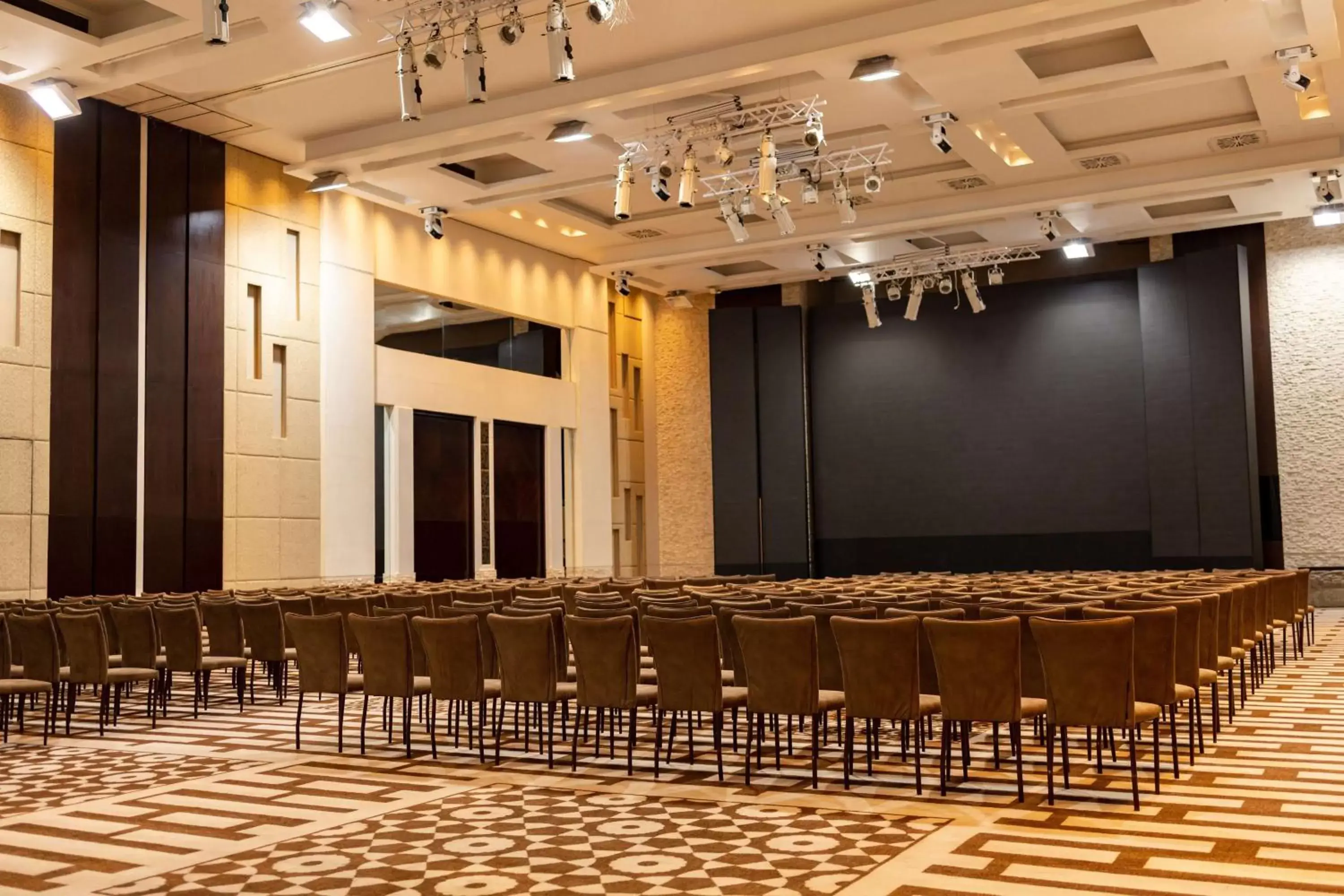 Meeting/conference room in Hyatt Regency Dushanbe