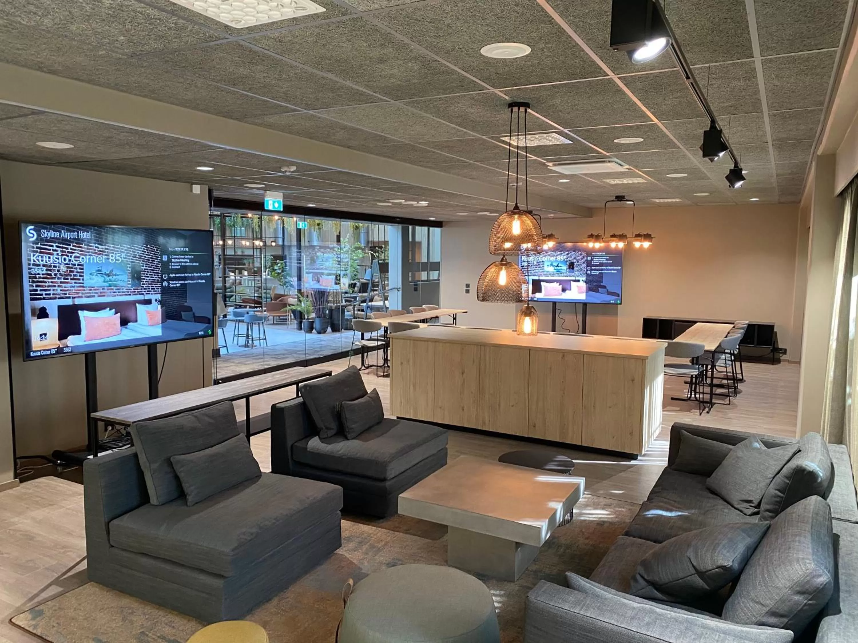 Meeting/conference room in Skyline Airport Hotel