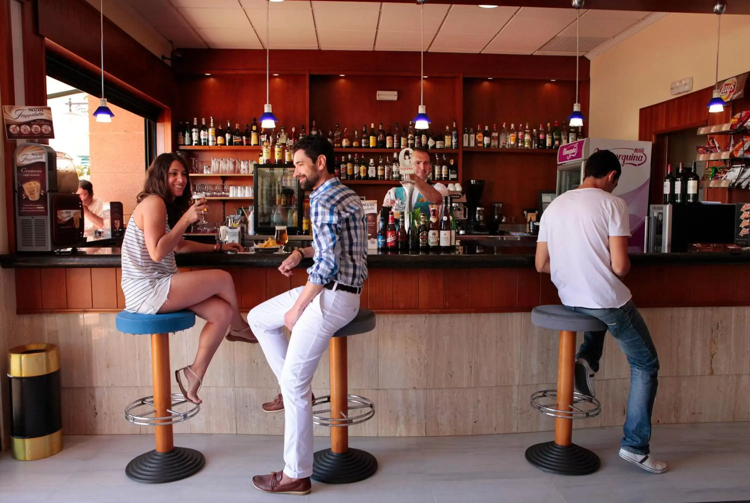 Lounge or bar in Hotel Victoria Playa