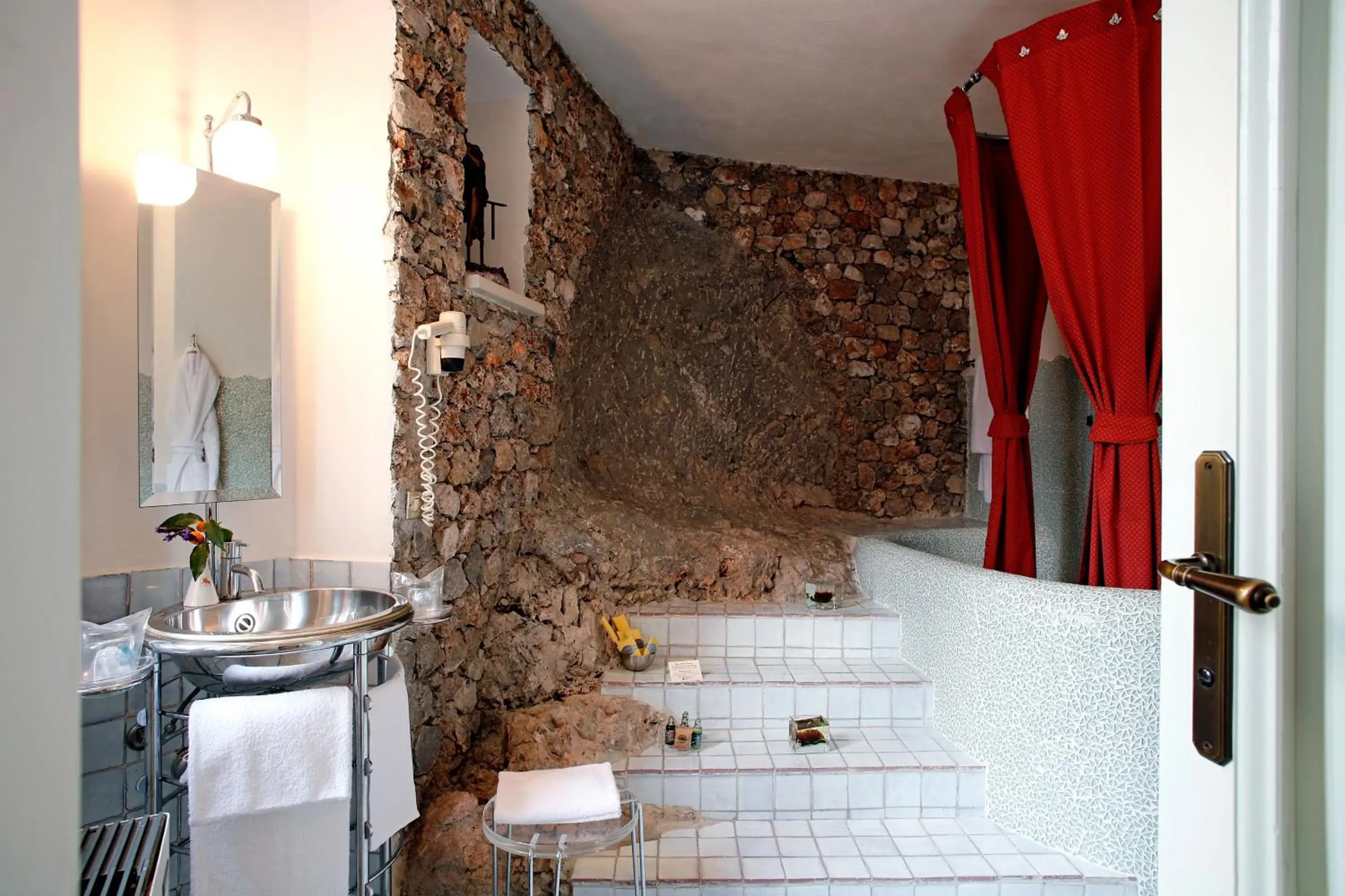 Bathroom in La Locanda Delle Donne Monache