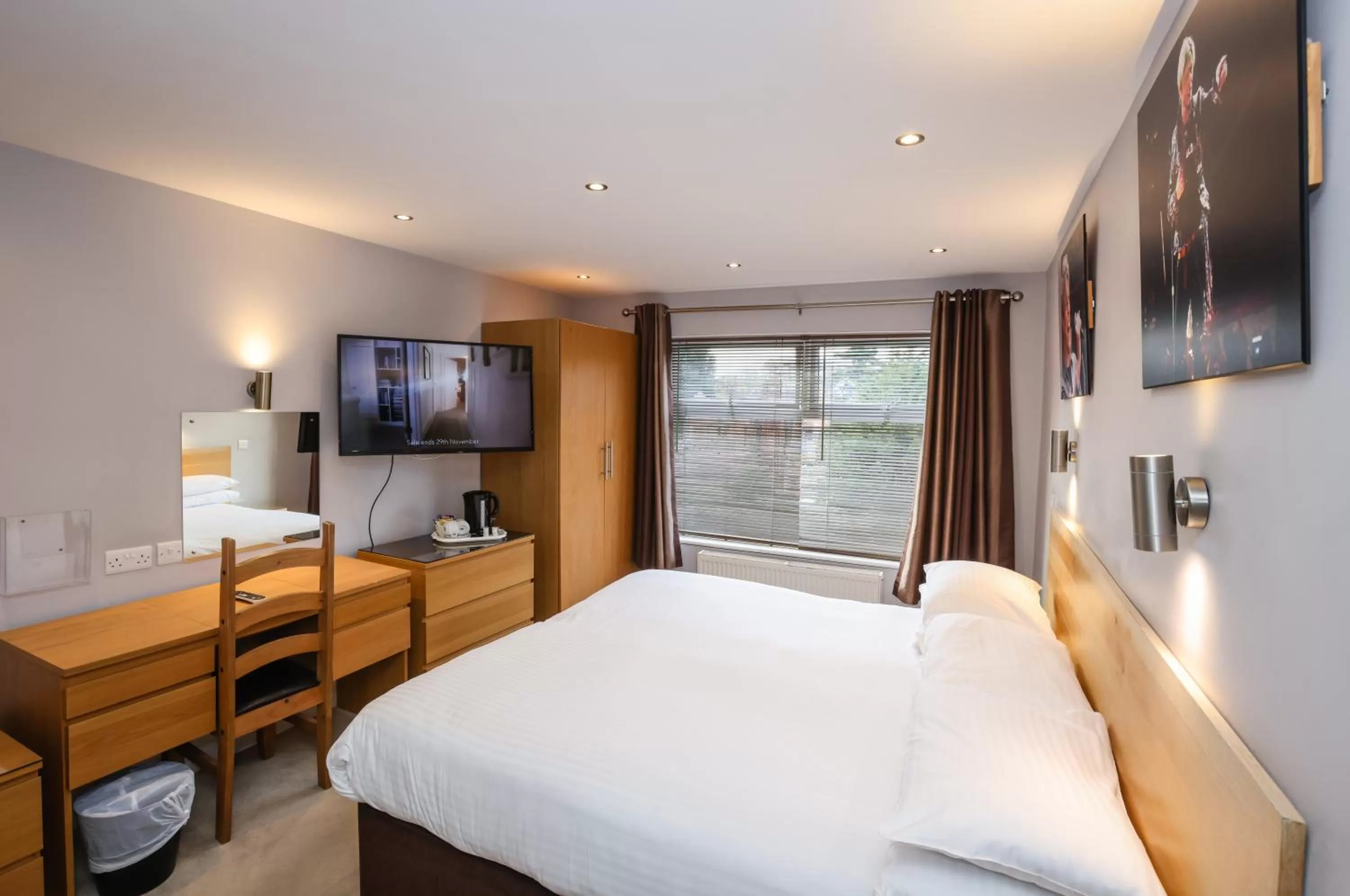 Bed in Hotel Celebrity Bournemouth East Cliff by Villare hotels