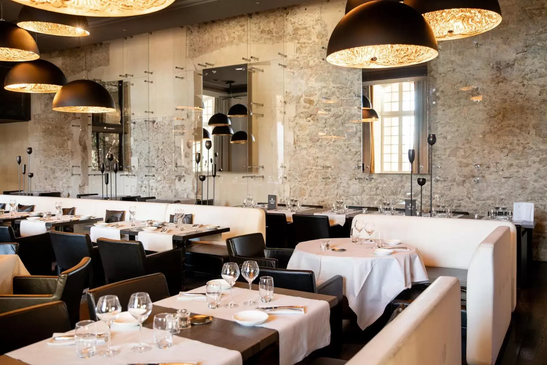Restaurant/Places to Eat in InterContinental Marseille - Hotel Dieu, an IHG Hotel