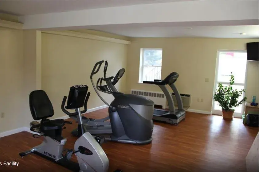 Fitness Center/Facilities in Winnapaug Inn