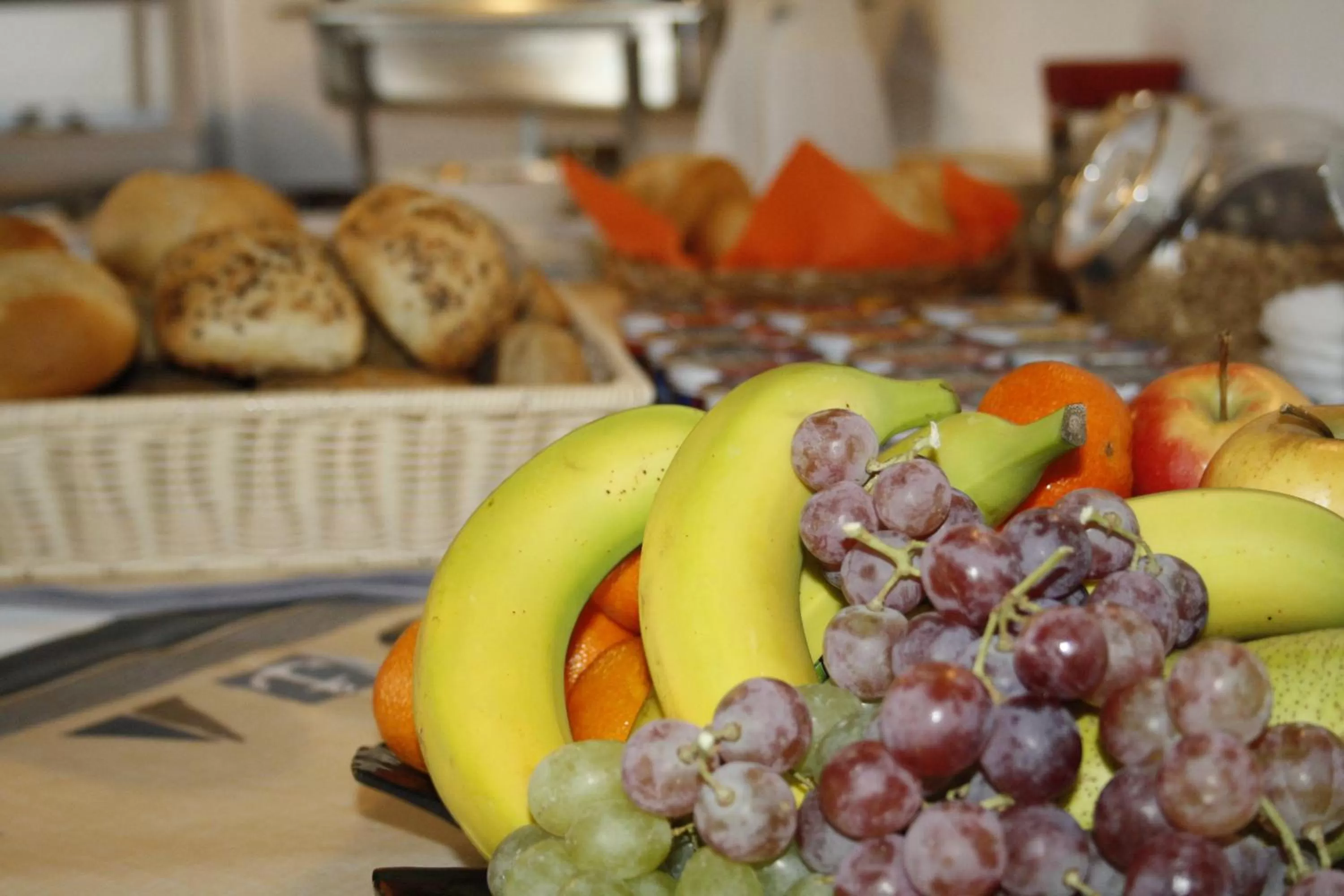 Buffet breakfast in Hotel Deutsches Haus