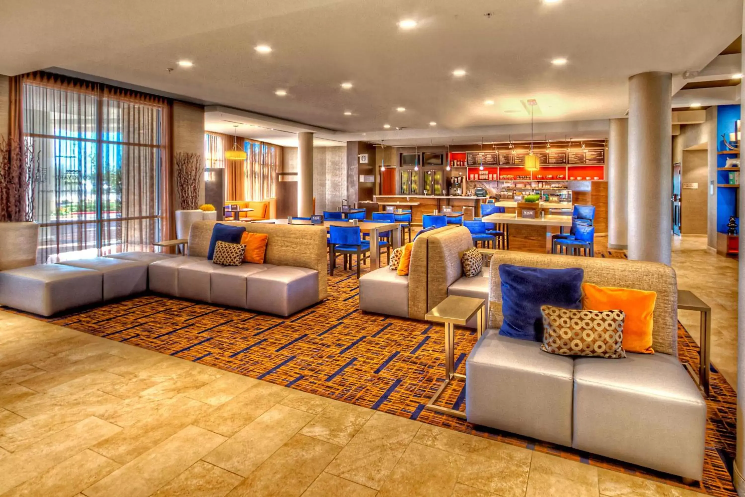 Lobby or reception, Lounge/Bar in Courtyard by Marriott San Marcos