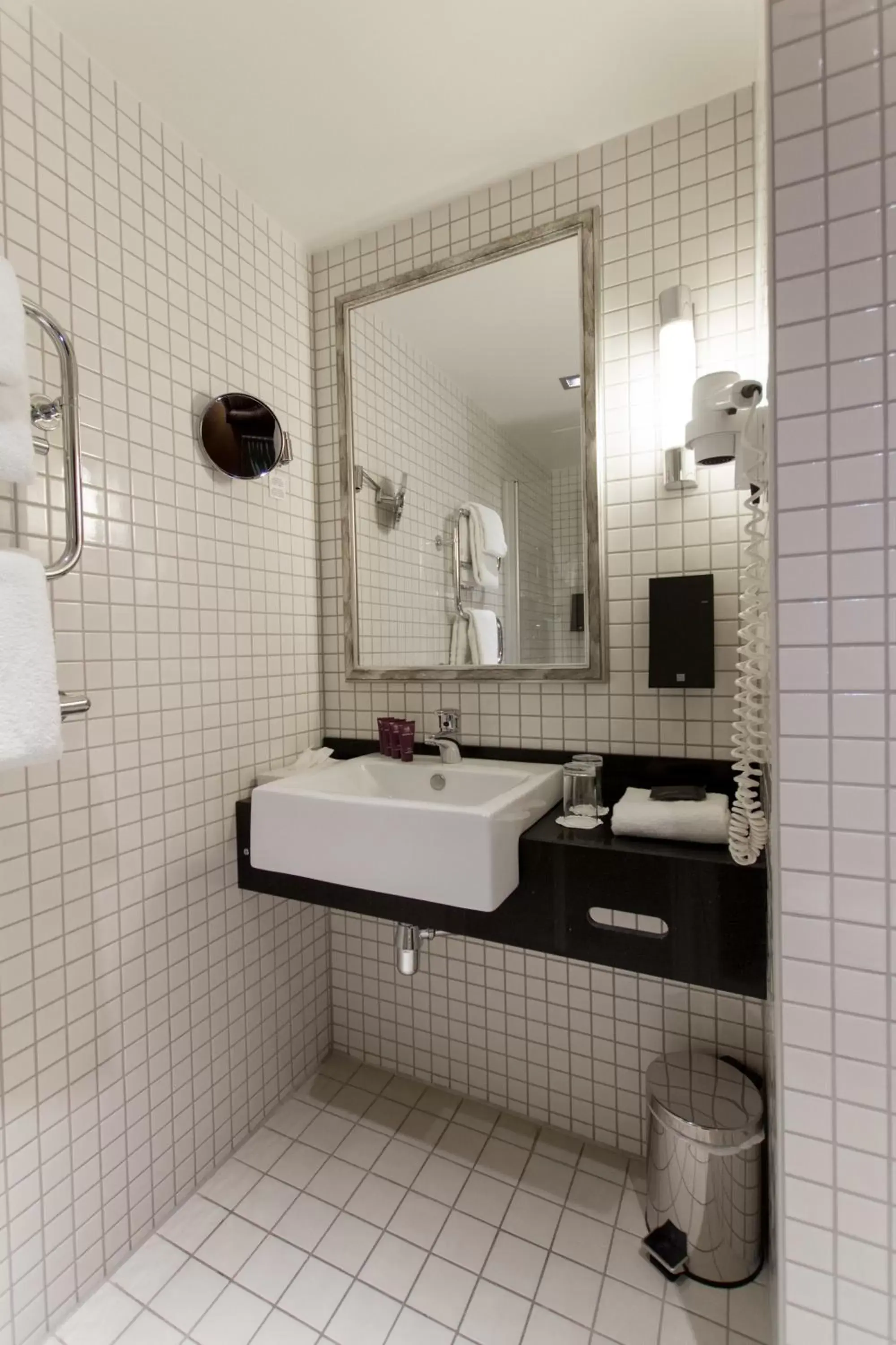 Bathroom in Clarion Collection Hotel Havnekontoret