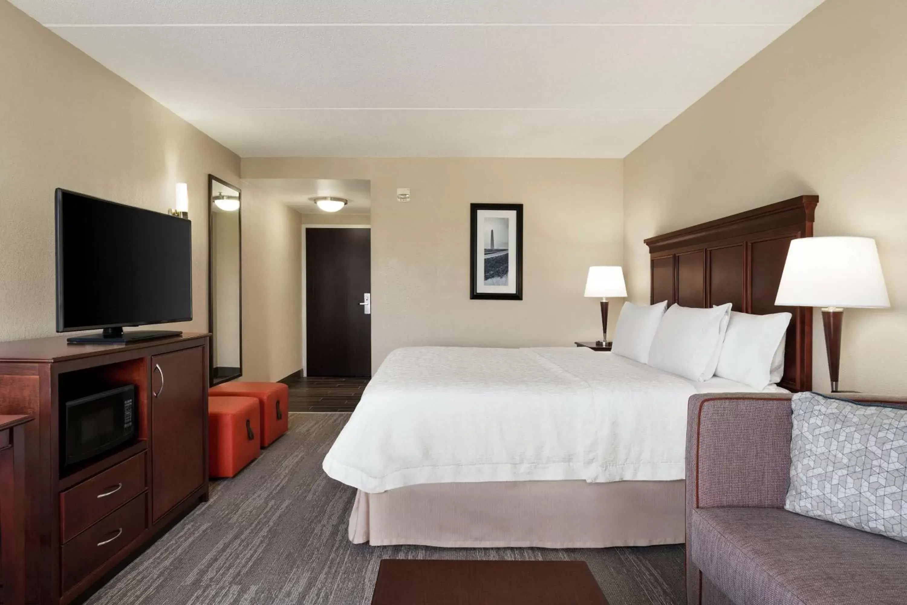 Bed in Hampton Inn Dulles/Cascades