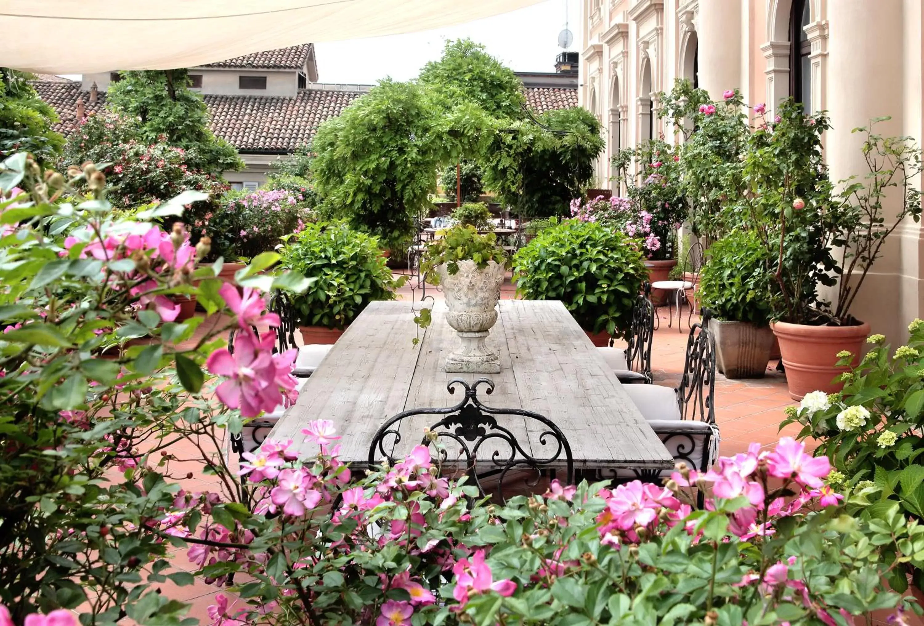 Balcony/Terrace in Arnaboldi Palace