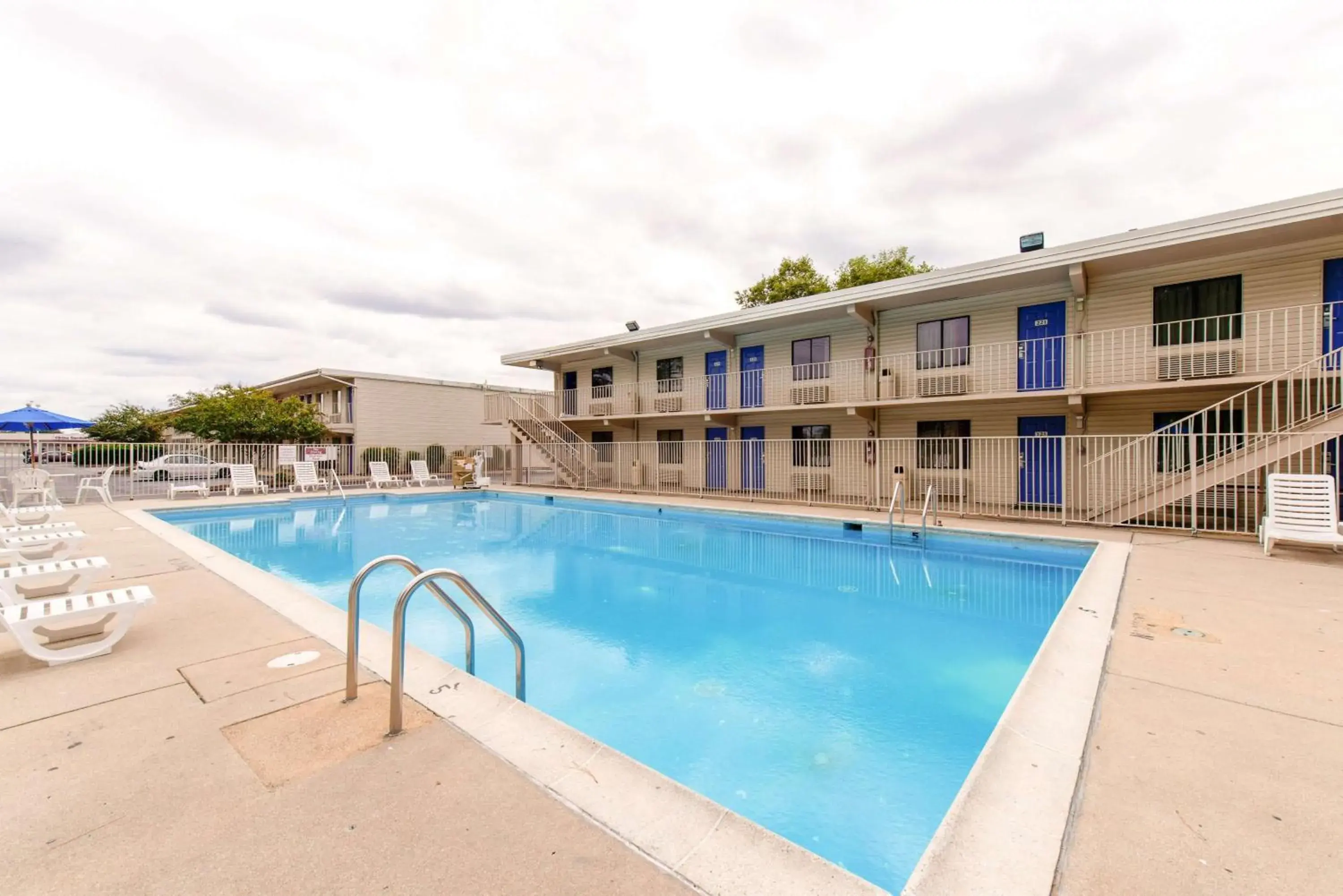 Pool view, Swimming Pool in Motel 6-Norfolk, VA