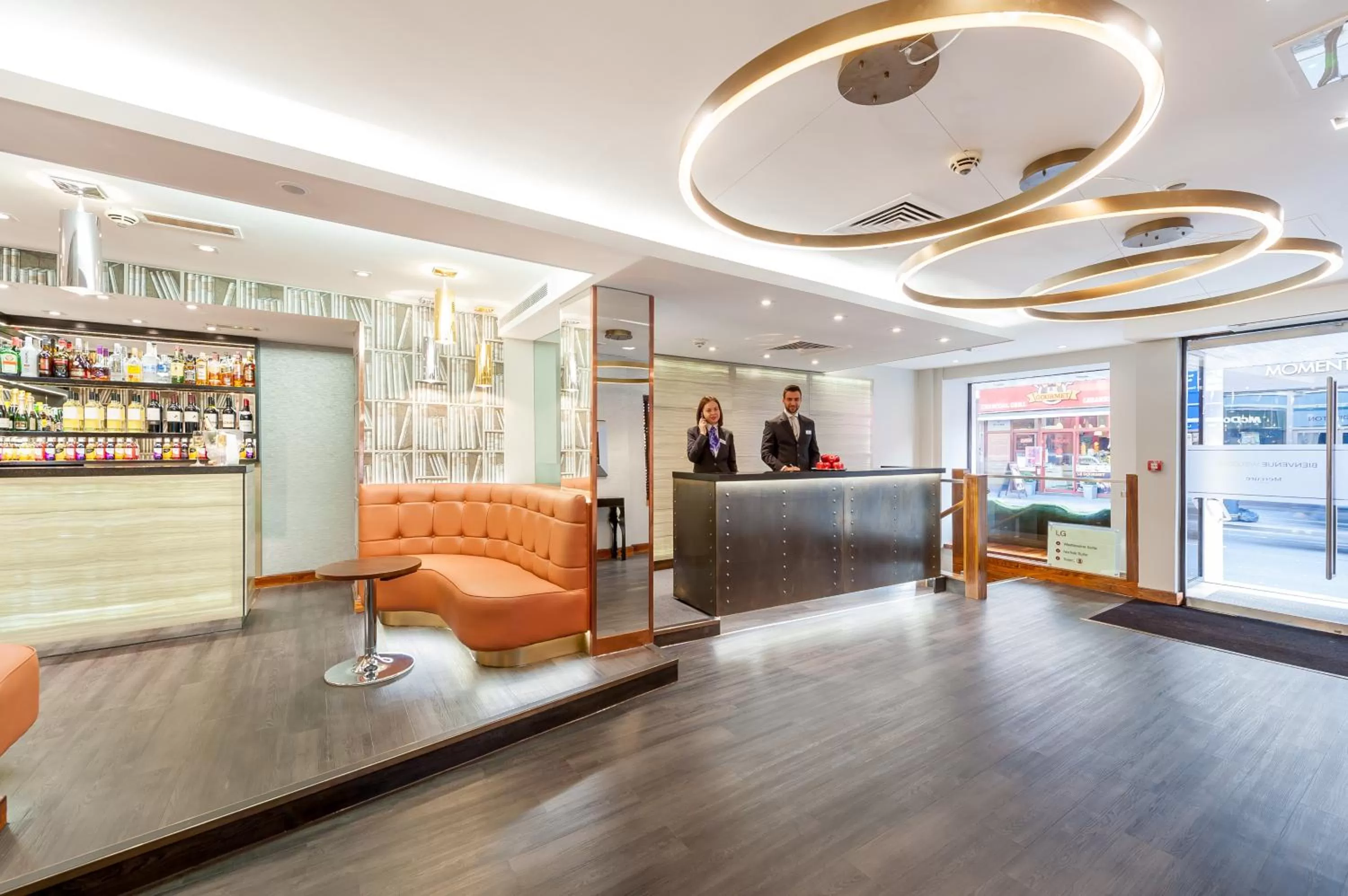 Lobby or reception in Mercure London Paddington Hotel