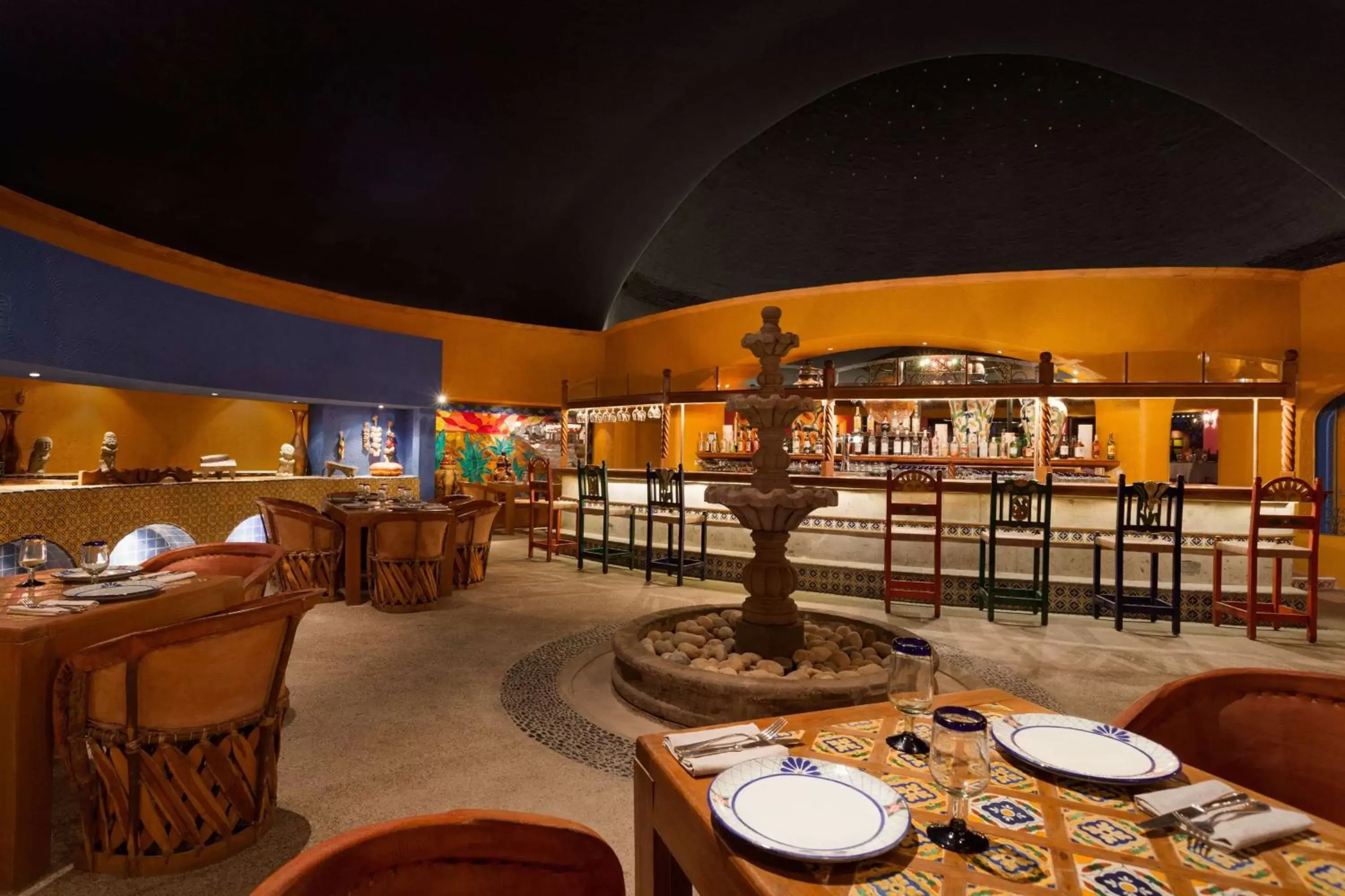 Lounge or bar, Restaurant/Places to Eat in Hyatt Ziva Puerto Vallarta