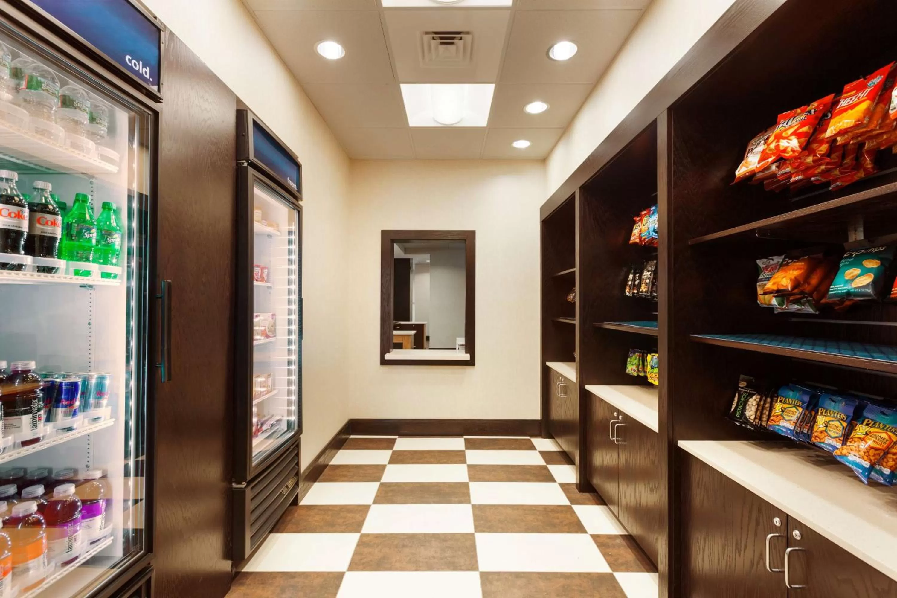 Restaurant/places to eat in Hampton Inn and Suites Camp Springs