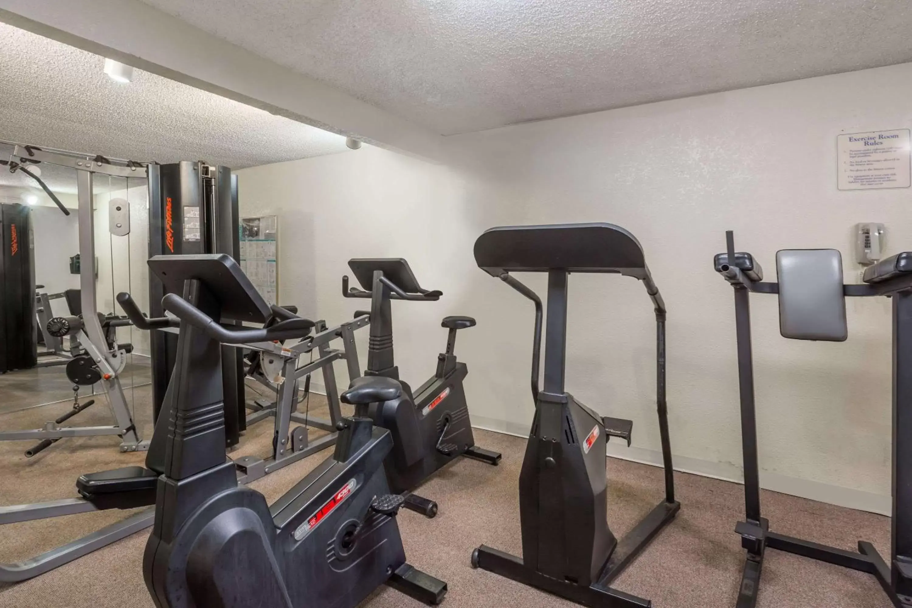 Fitness centre/facilities, Fitness Center/Facilities in Ramada by Wyndham Kissimmee Gateway