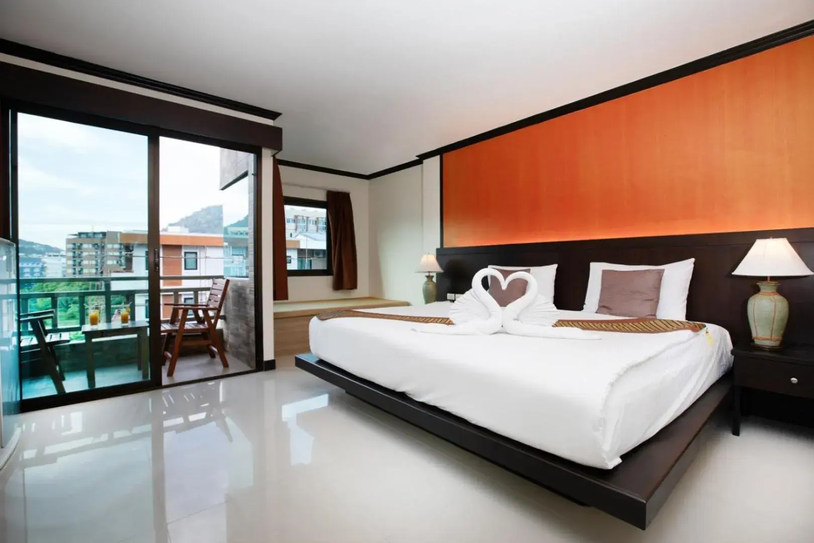 Deluxe Double or Twin Room with Balcony in Orchid Garden Hotel Patong Deluxe Double or Twin Room with Balcony in Orchid Garden Hotel Patong