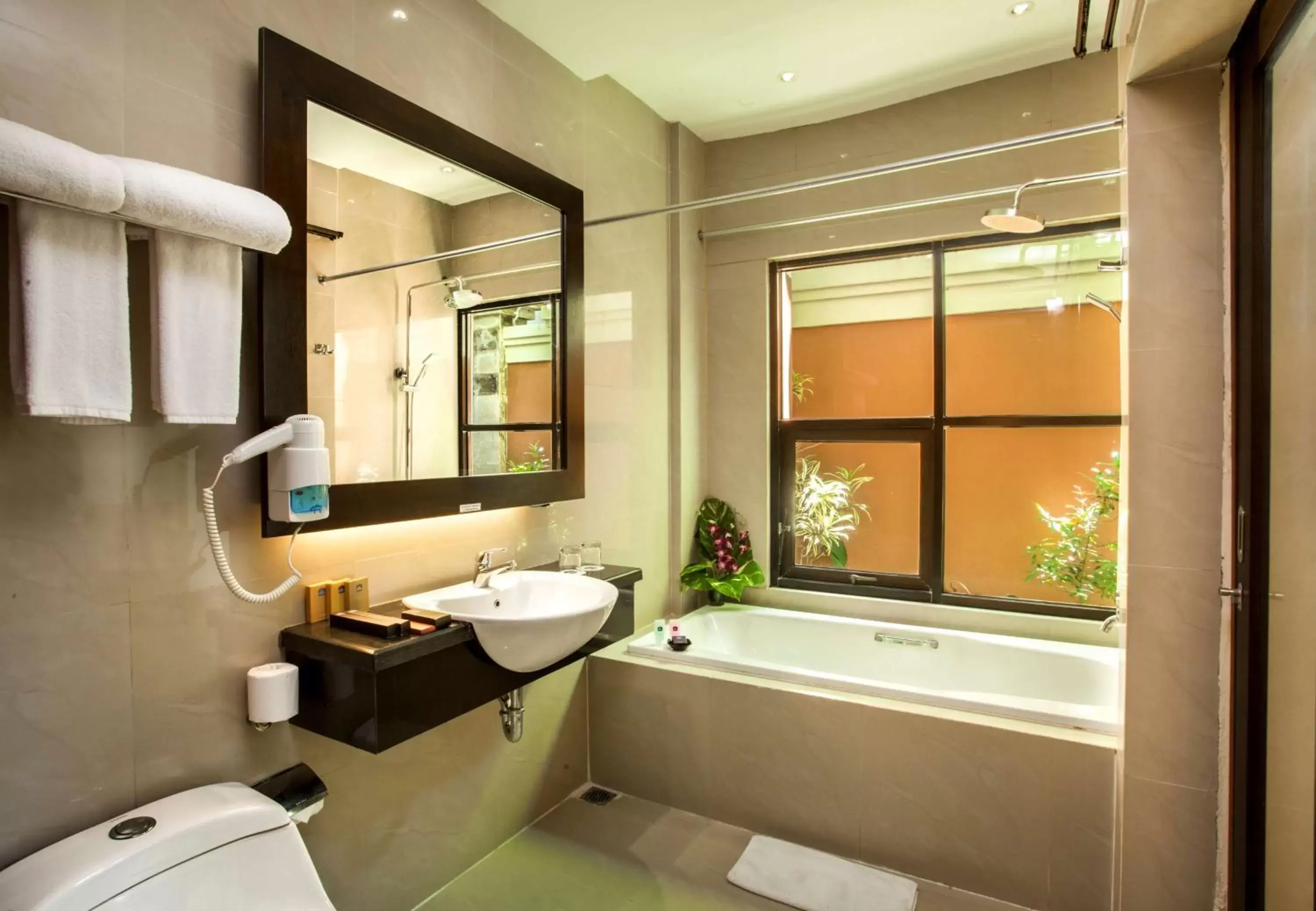 Shower, Bathroom in Best Western Kuta Villa