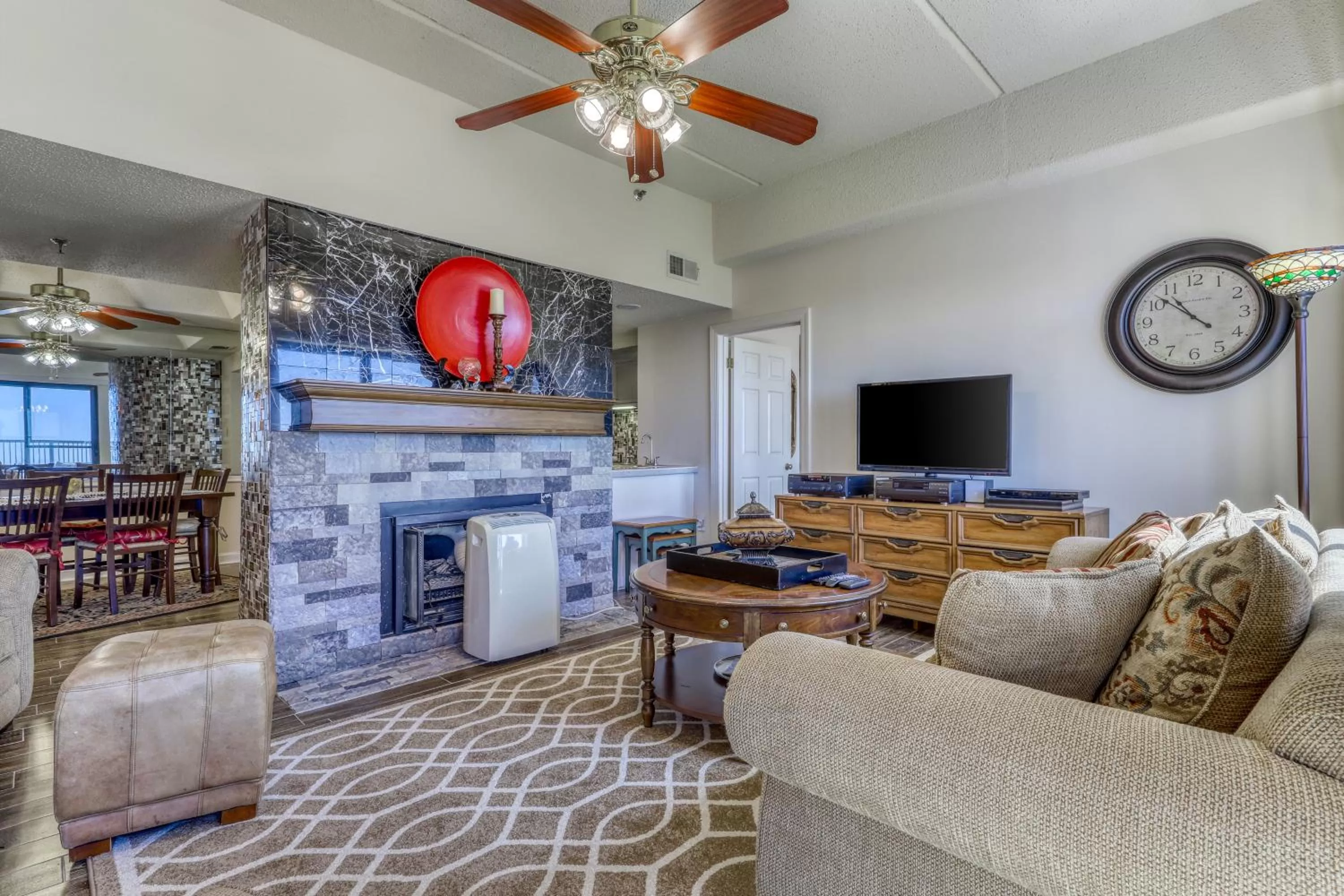 Seating Area in Sugar Top 2816