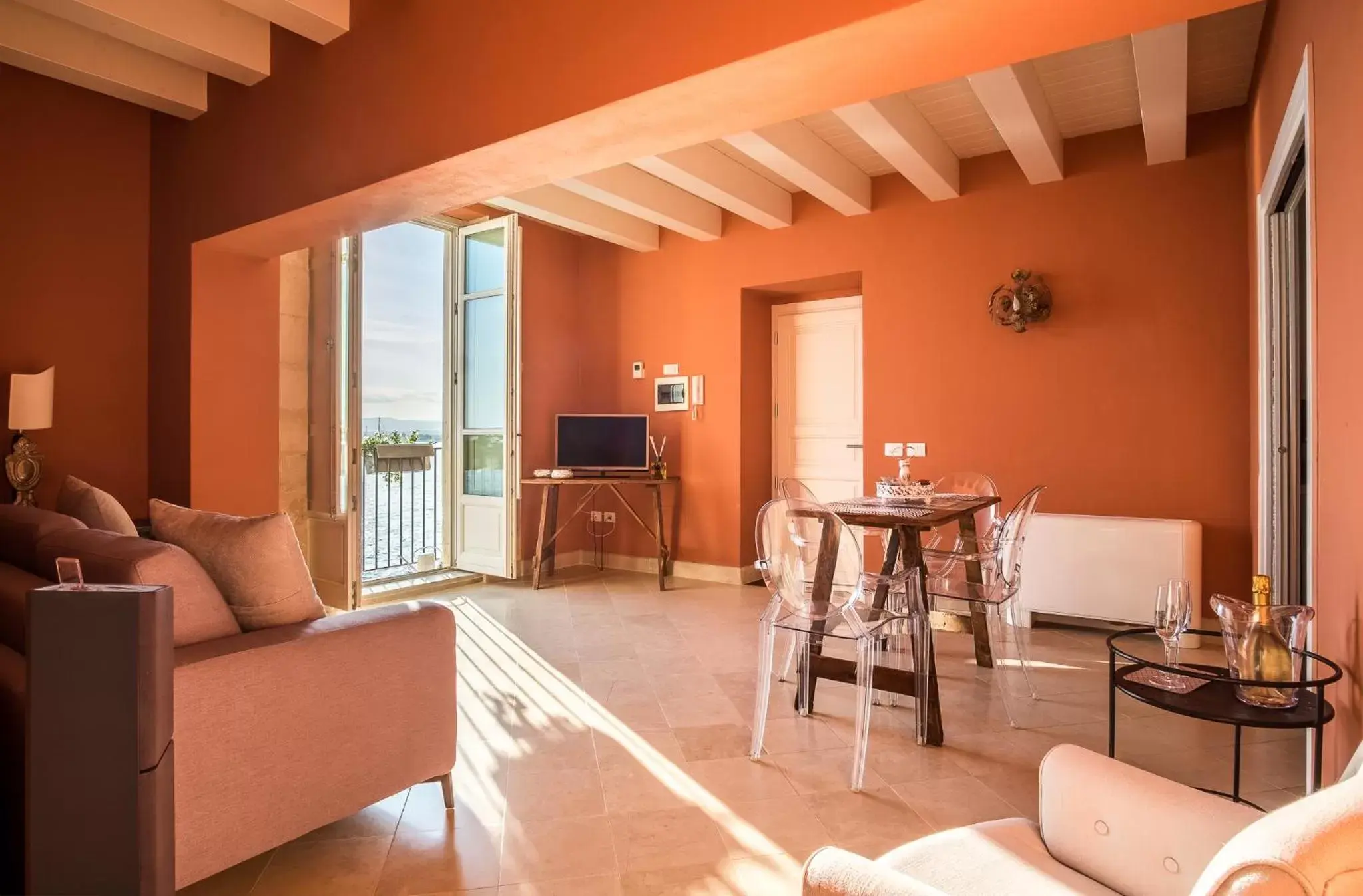 Living room, Seating Area in Palazzo Alfeo Aparthotel