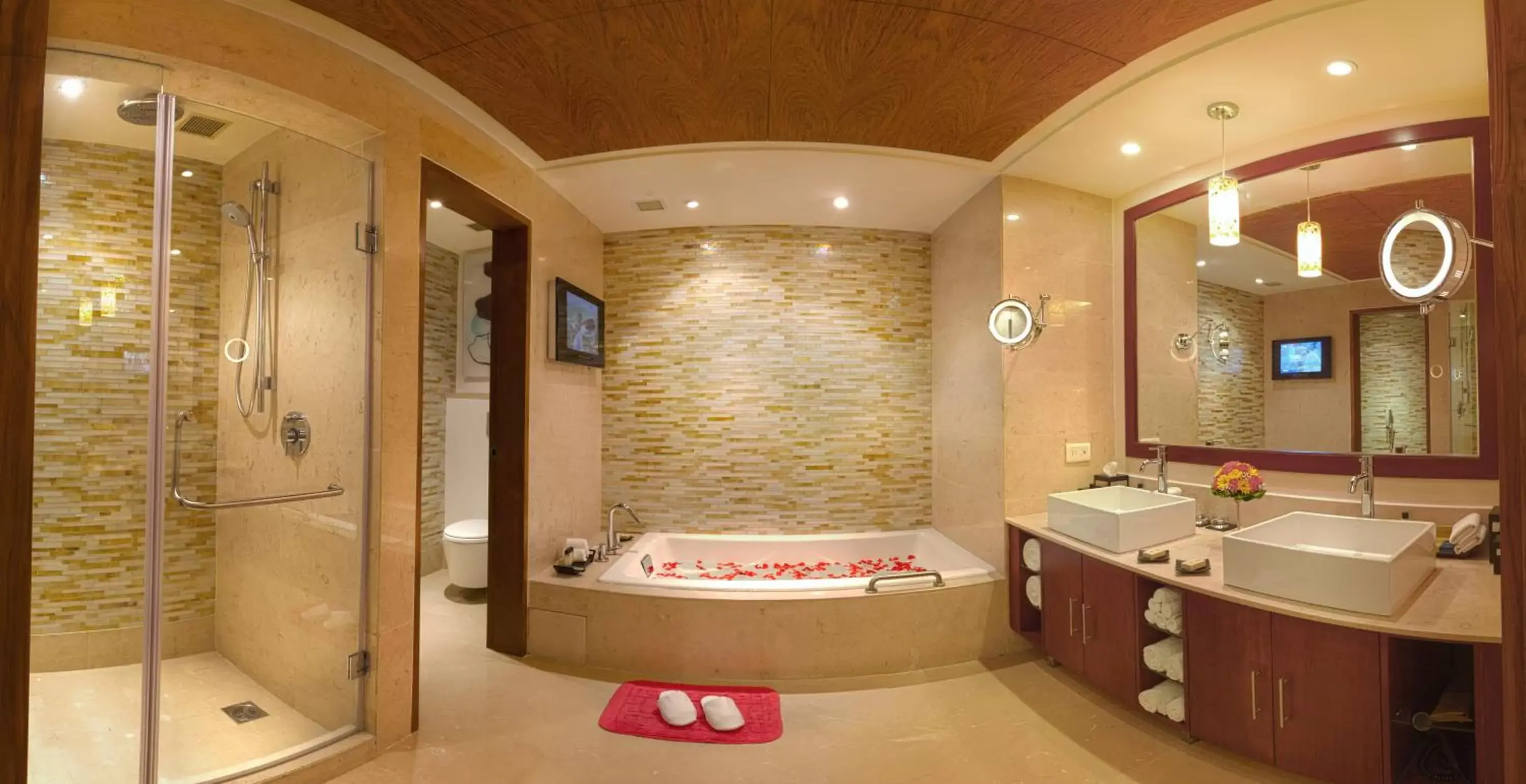 Bathroom in Vivanta Coimbatore