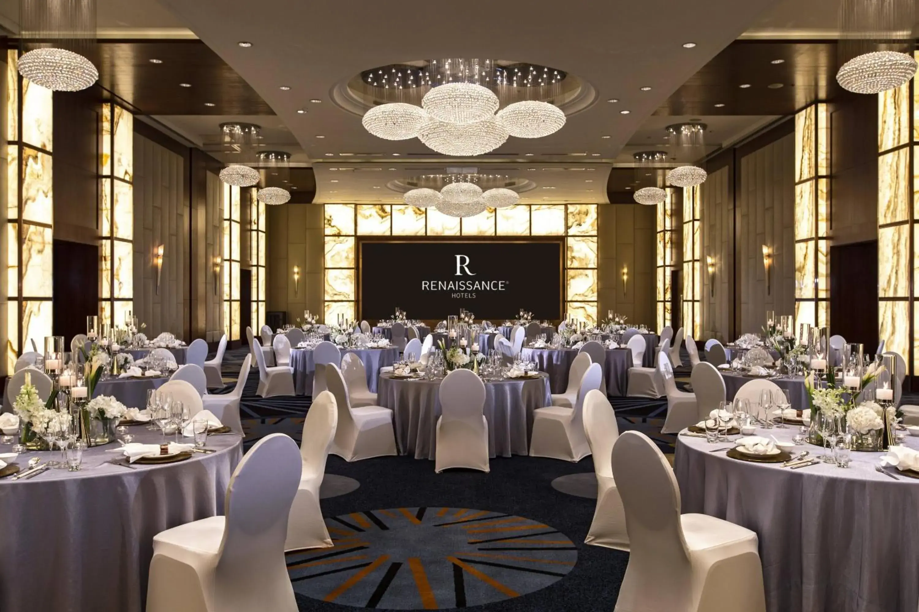 Meeting/conference room, Banquet Facilities in Renaissance Shanghai Putuo Hotel