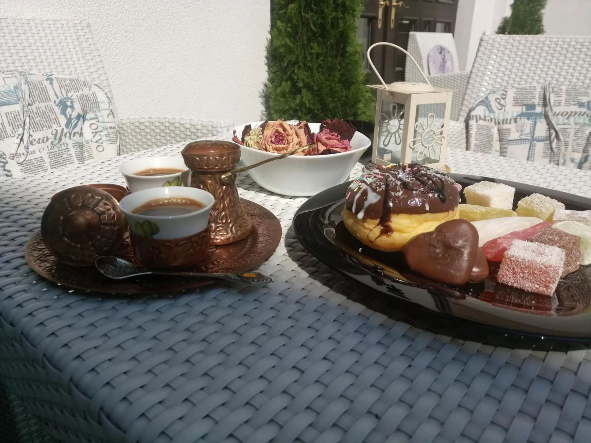 Patio in Hotel Corner