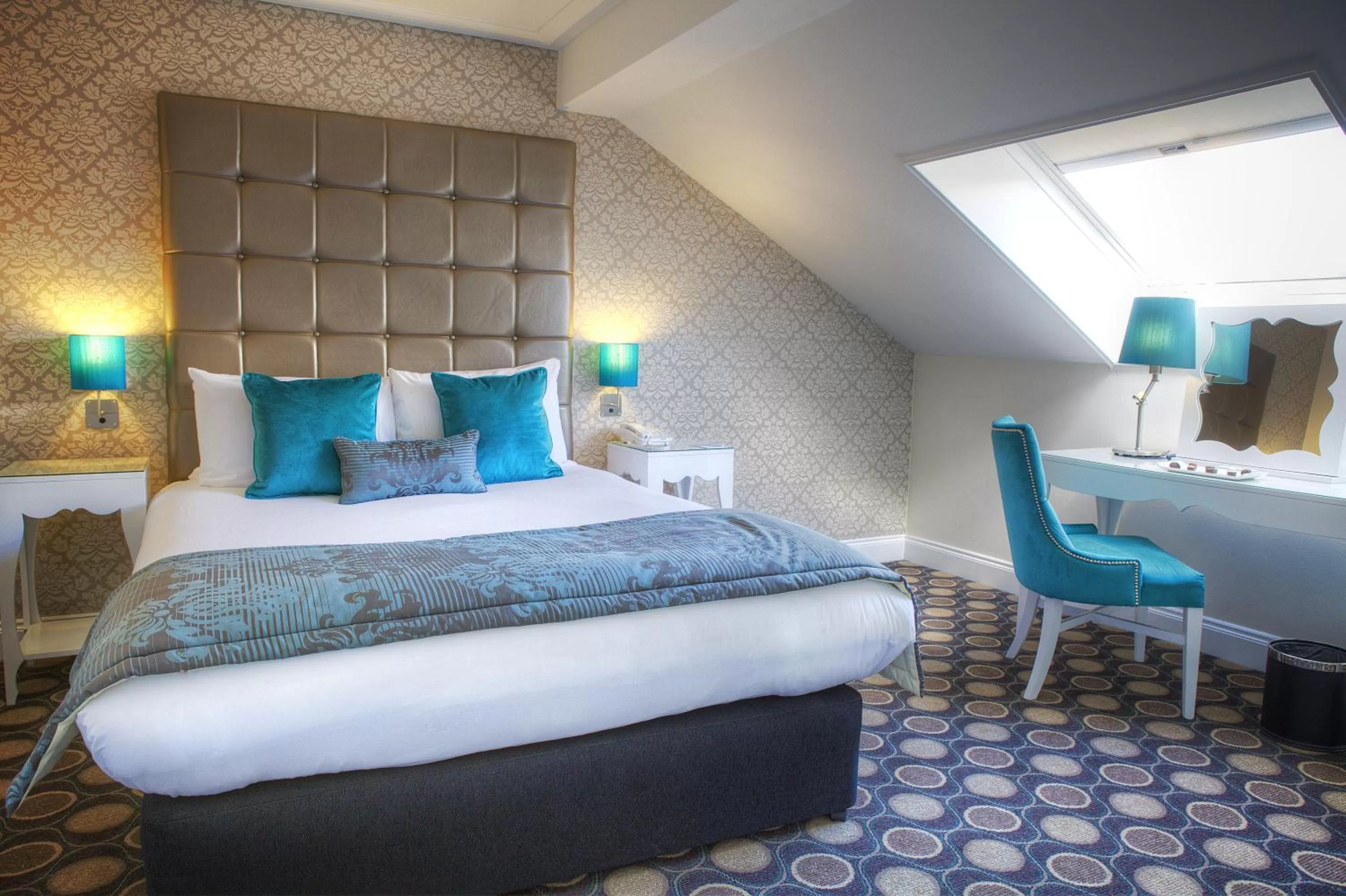 Penthouse Suite with Double Bed in Holiday Inn - Glasgow - City Ctr Theatreland, an IHG Hotel