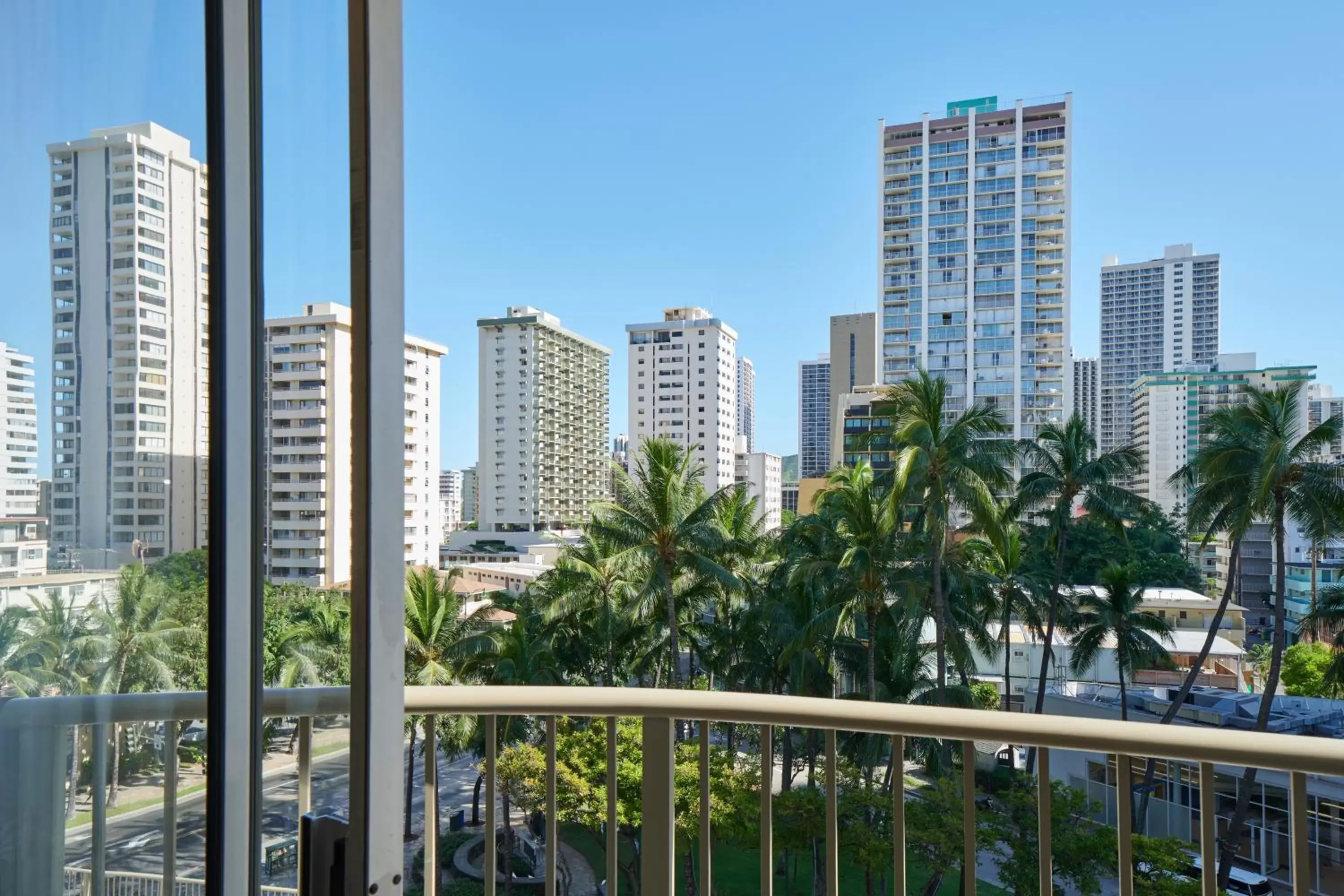Balcony/Terrace in OHANA Waikiki East by OUTRIGGER