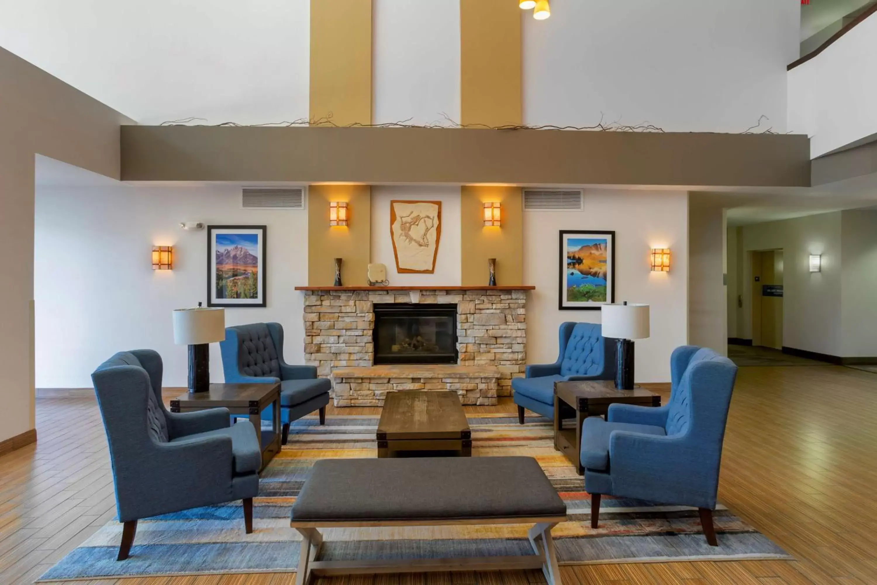 Lobby or reception in Best Western PLUS Fossil Country Inn & Suites Lobby or reception in Best Western PLUS Fossil Country Inn & Suites