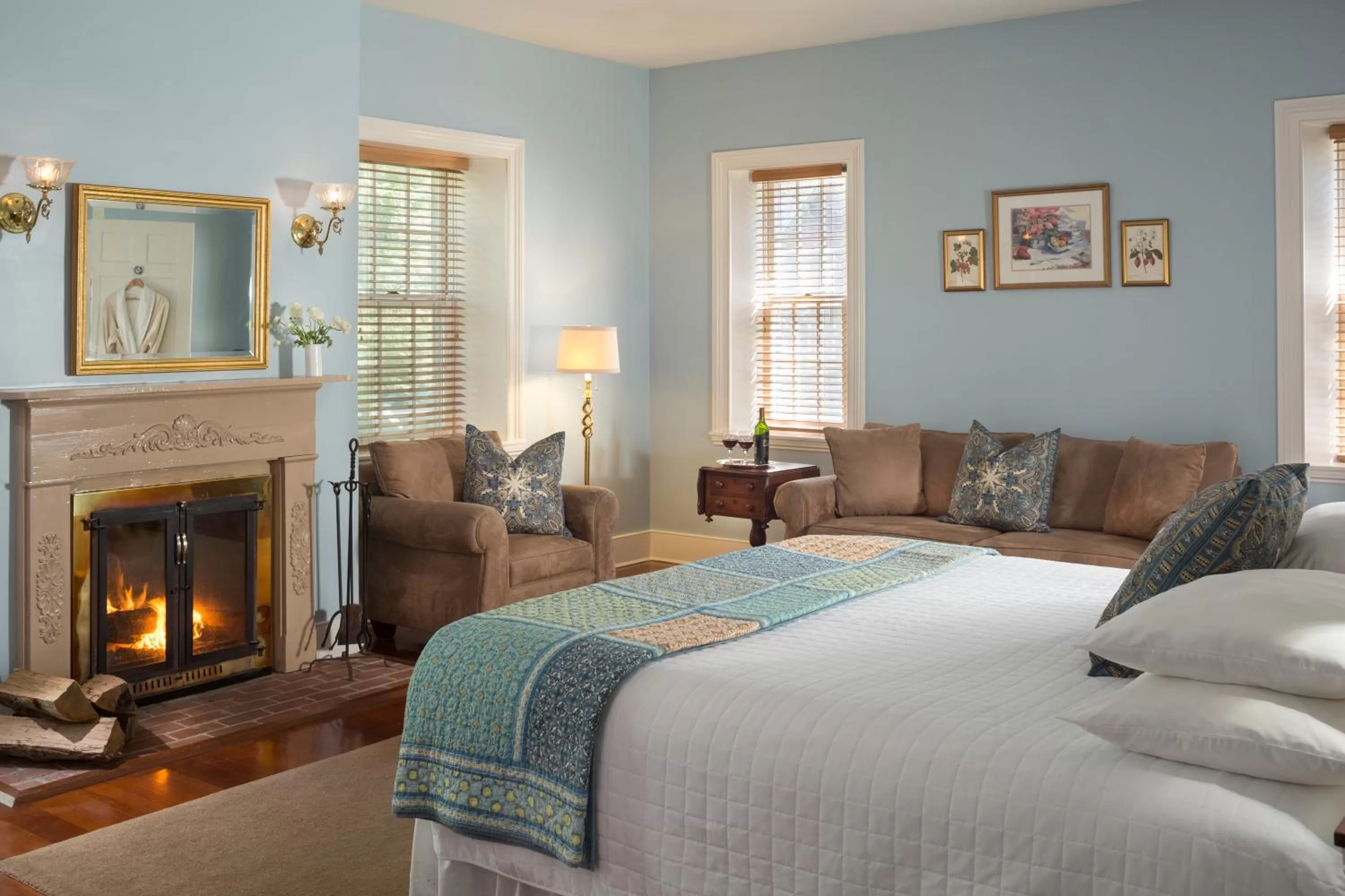 Photo of the whole room, Bed in Brampton Bed and Breakfast Inn